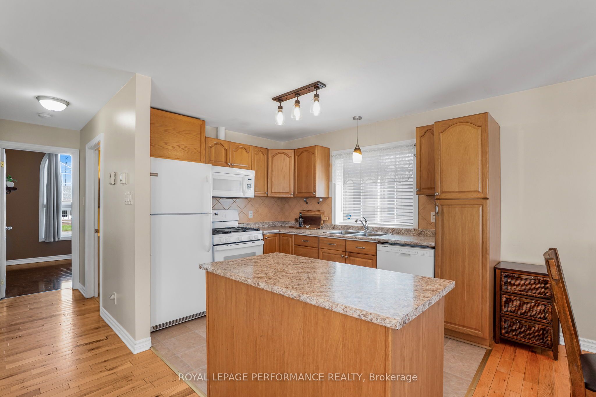 40 Lori Lane, North Dundas, ON K0C 2H0 photo 5