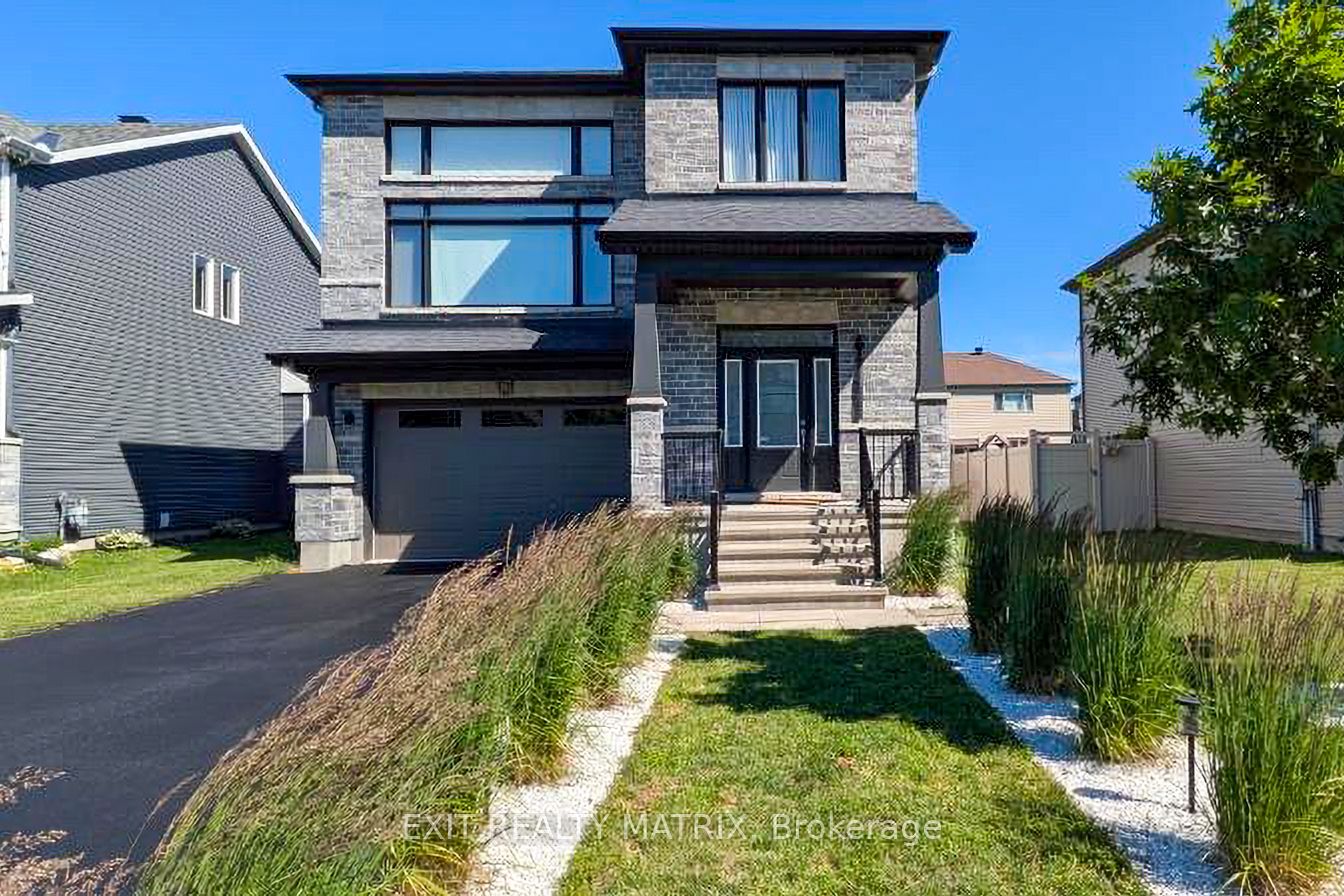 865 Cologne Street, Russell, ON K0A 1W0