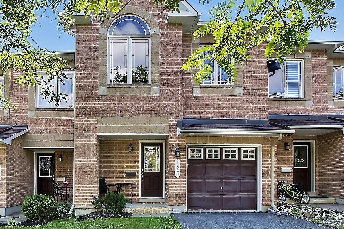 125 Woodmill Terrace W, Kanata, ON K2K 0B8 photo 2
