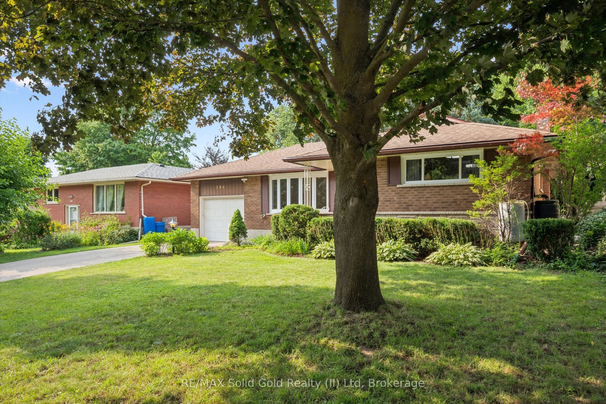 186 Marshall Street, Waterloo, ON N2J 2V1 photo 2