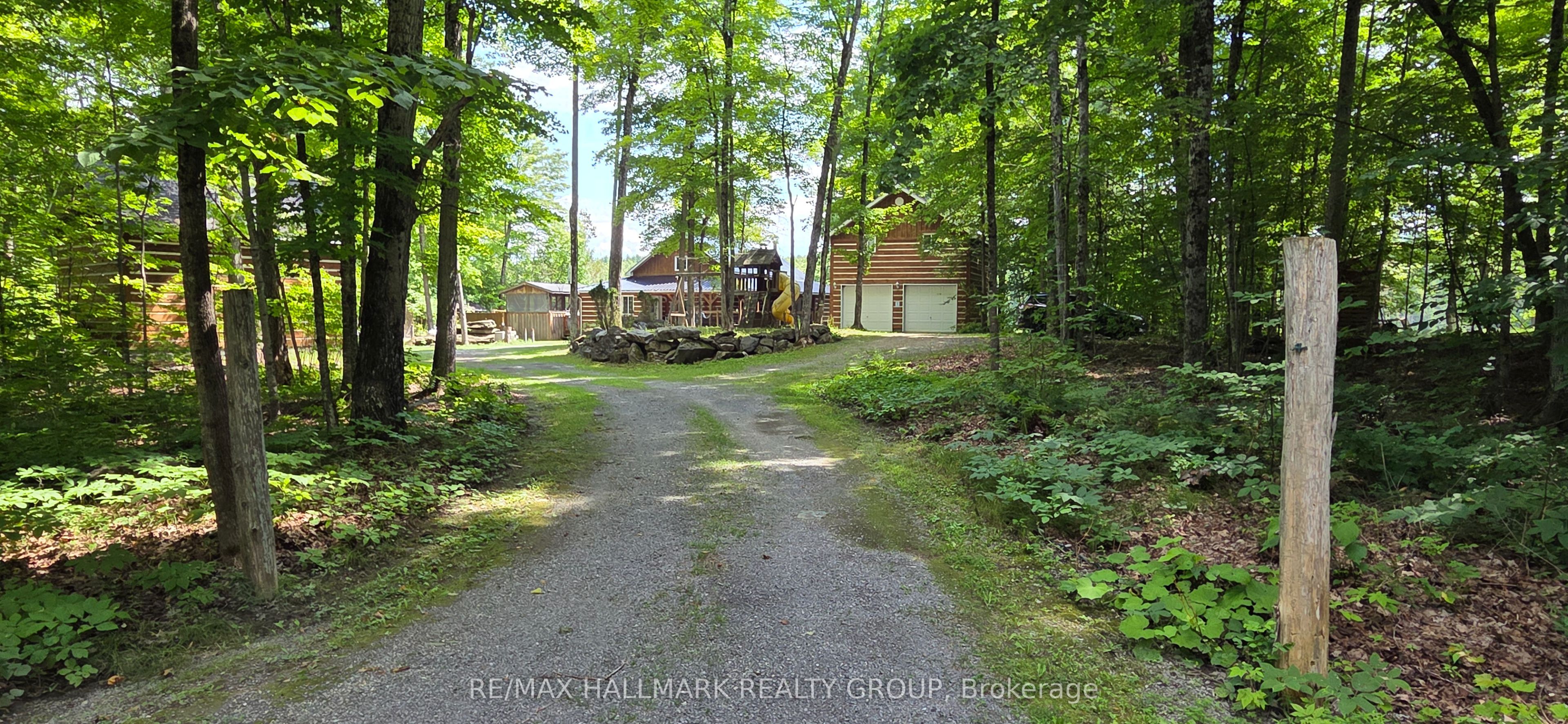 261 Lacourse Lane, Lanark Highlands, ON K0A 3L0 photo 3