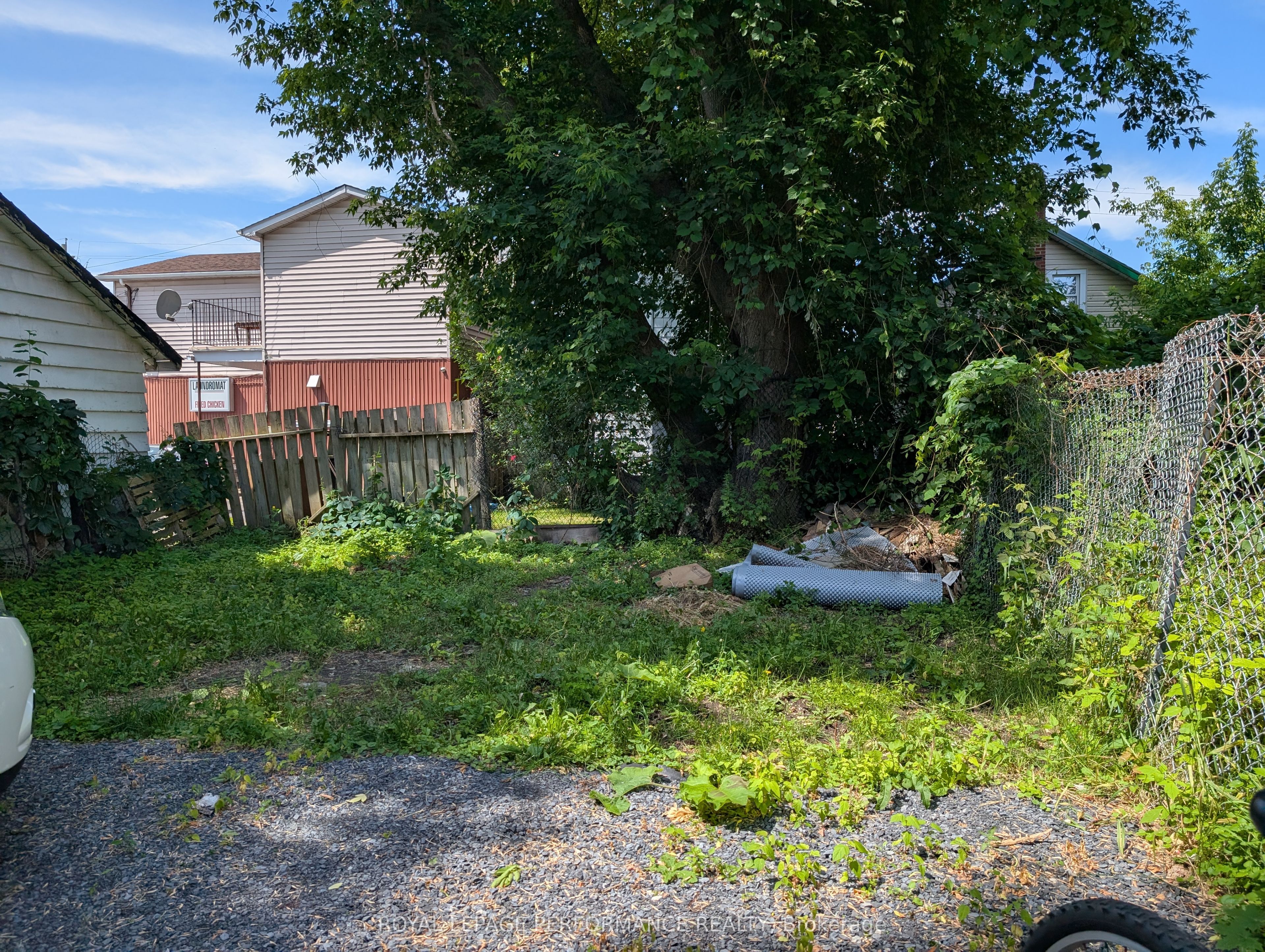 307-309 Prince Arthure Street, Cornwall, ON K6H 4P1 photo 3