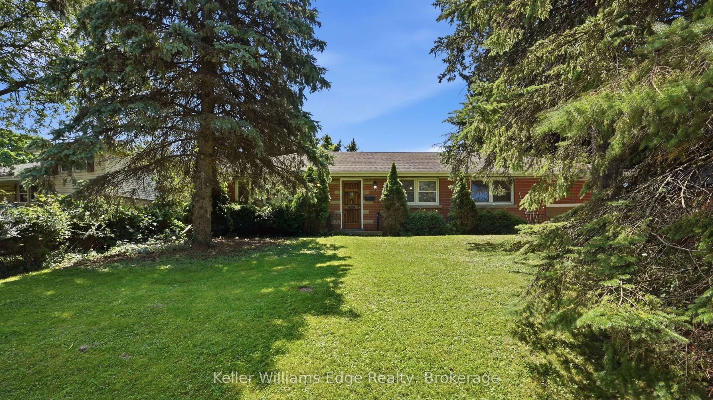 524 Dorval Drive, Hamilton, ON L9G 2P4