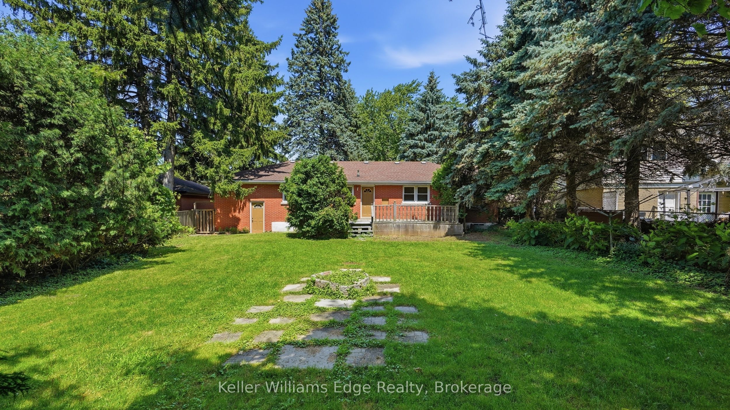 524 Dorval Drive, Hamilton, ON L9G 2P4 photo 2