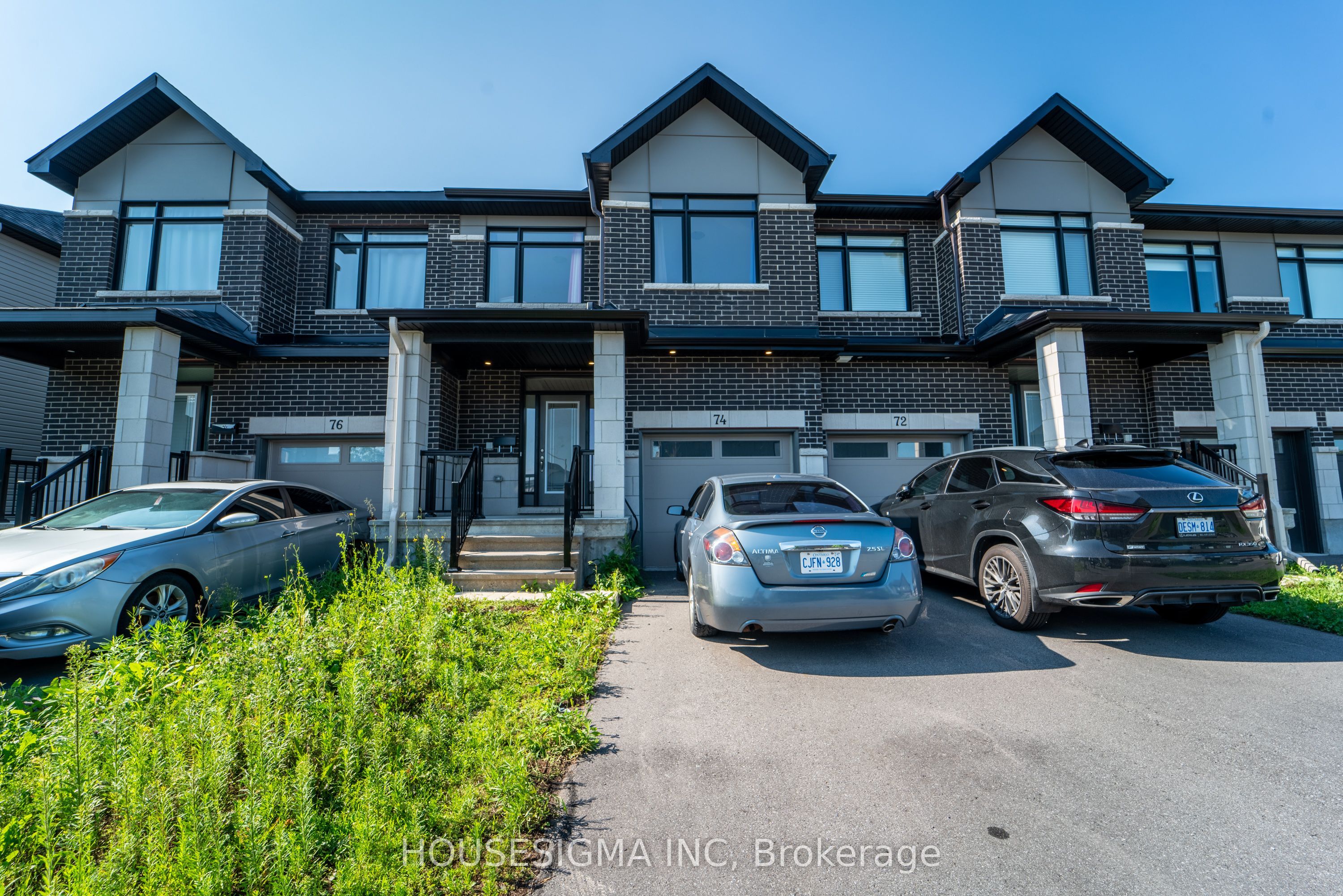 74 Nettle Crescent, Leitrim, ON K1T 0W9