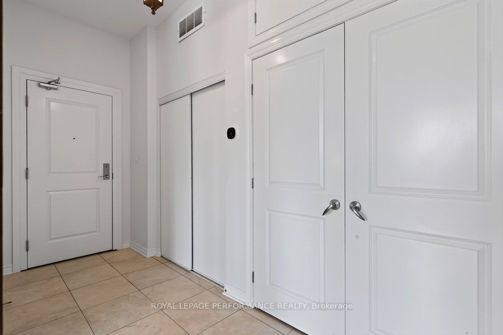682 Churchill Avenue 201, Carlingwood - Westboro and Area, ON K1Z 5G5 photo 4