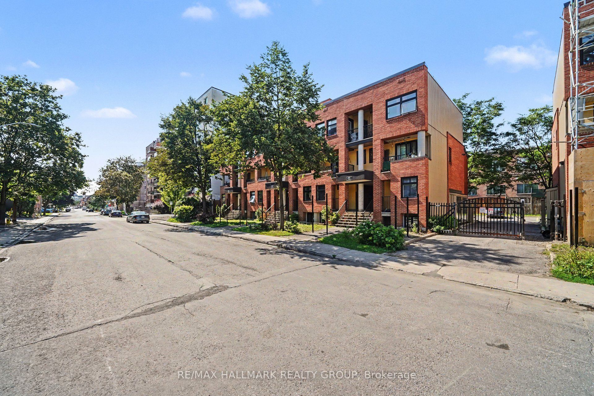 260 King Edward Avenue, Lower Town - Sandy Hill, ON K1N 7M1 photo 4