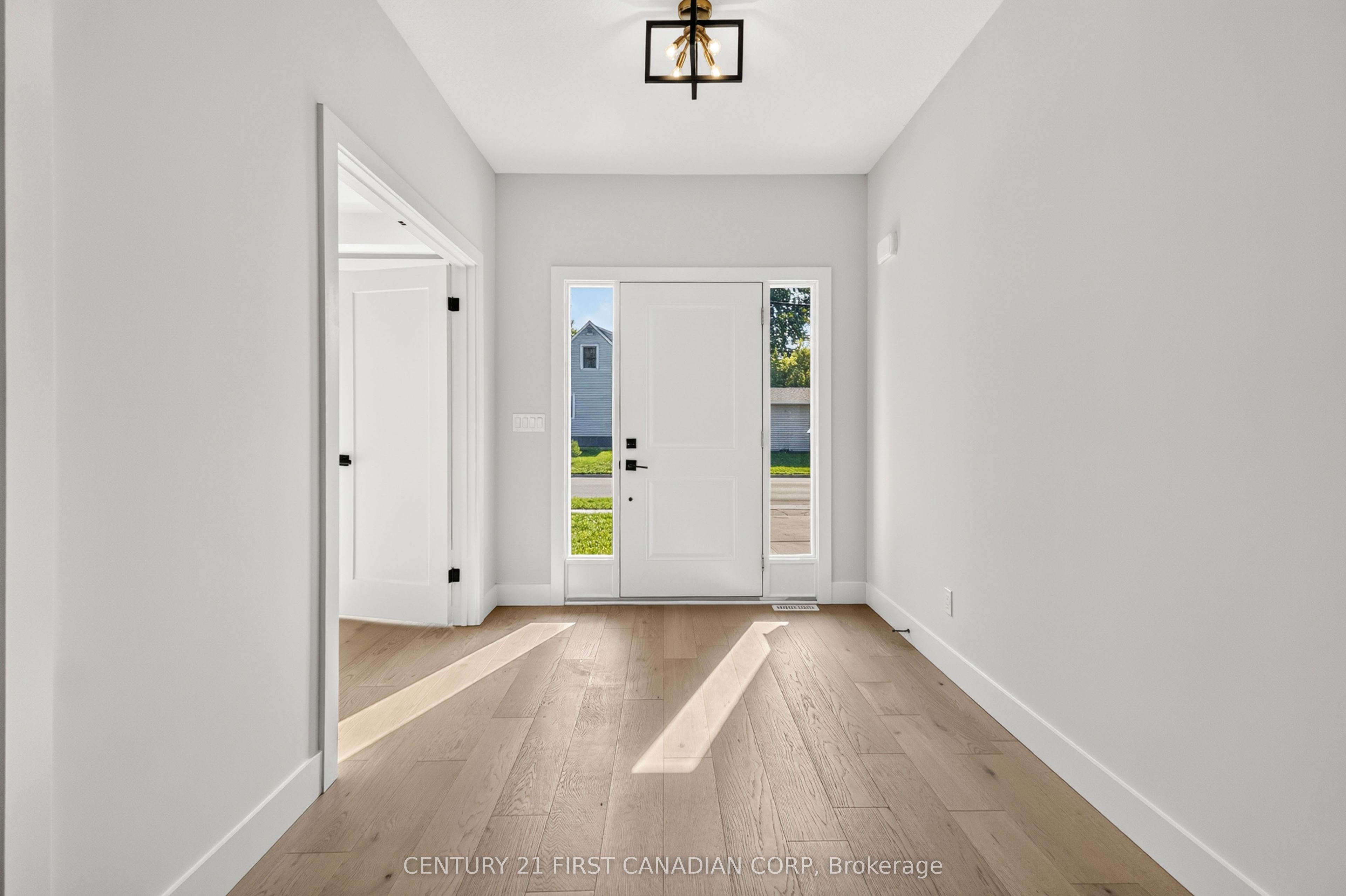 775 VERULAM Street, London South, ON N6C 3A7 photo 3