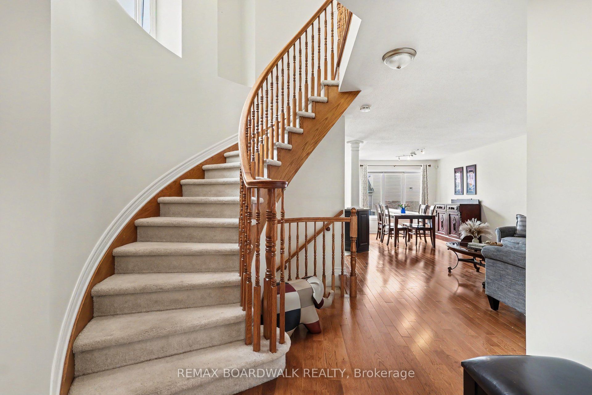 132 Montmorency Way, Orleans - Cumberland and Area, ON K4A 0J2 photo 4