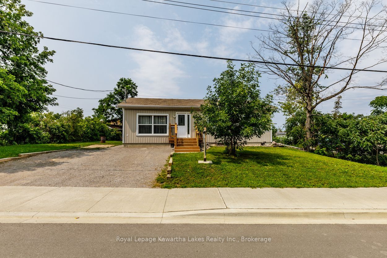 112 Murray Street, Kawartha Lakes, ON K0M 1N0 photo 2