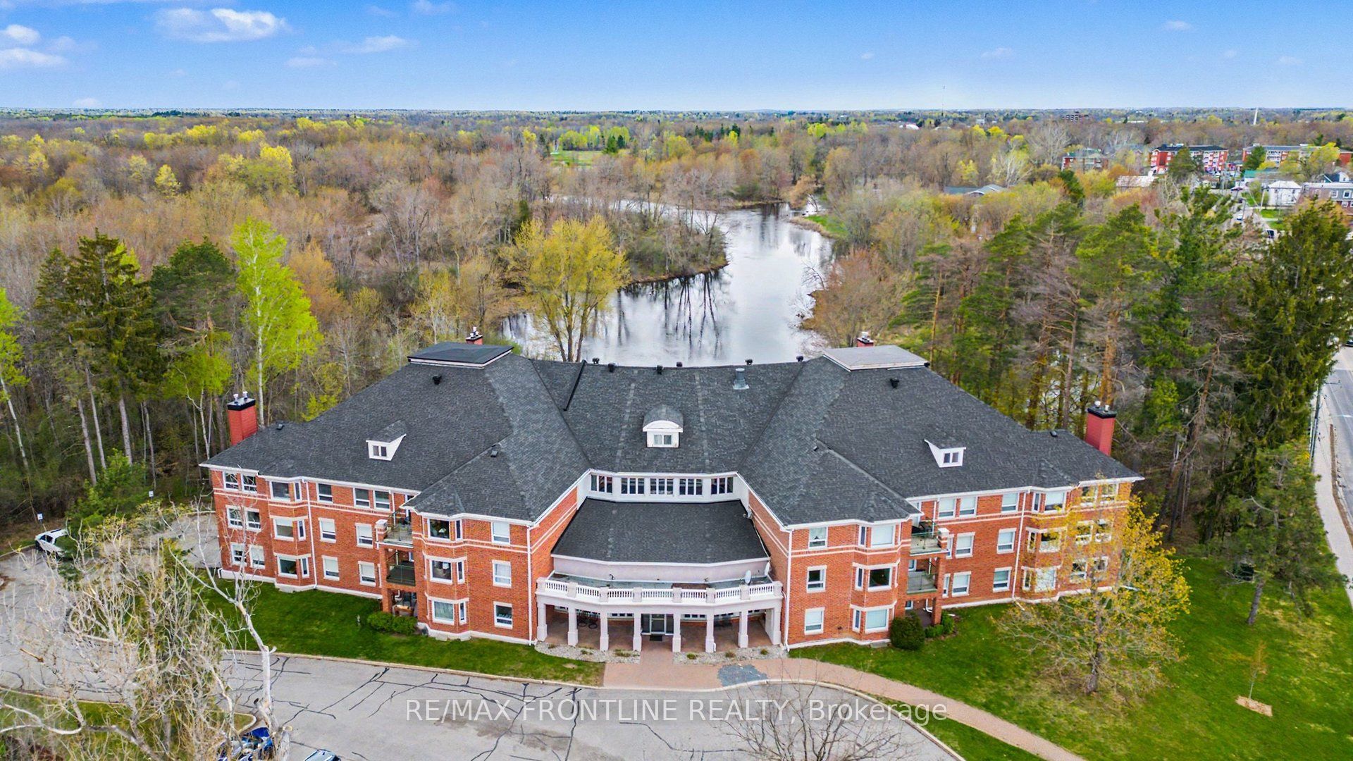 23 Rogers Road 209, Perth, ON K7H 1P2