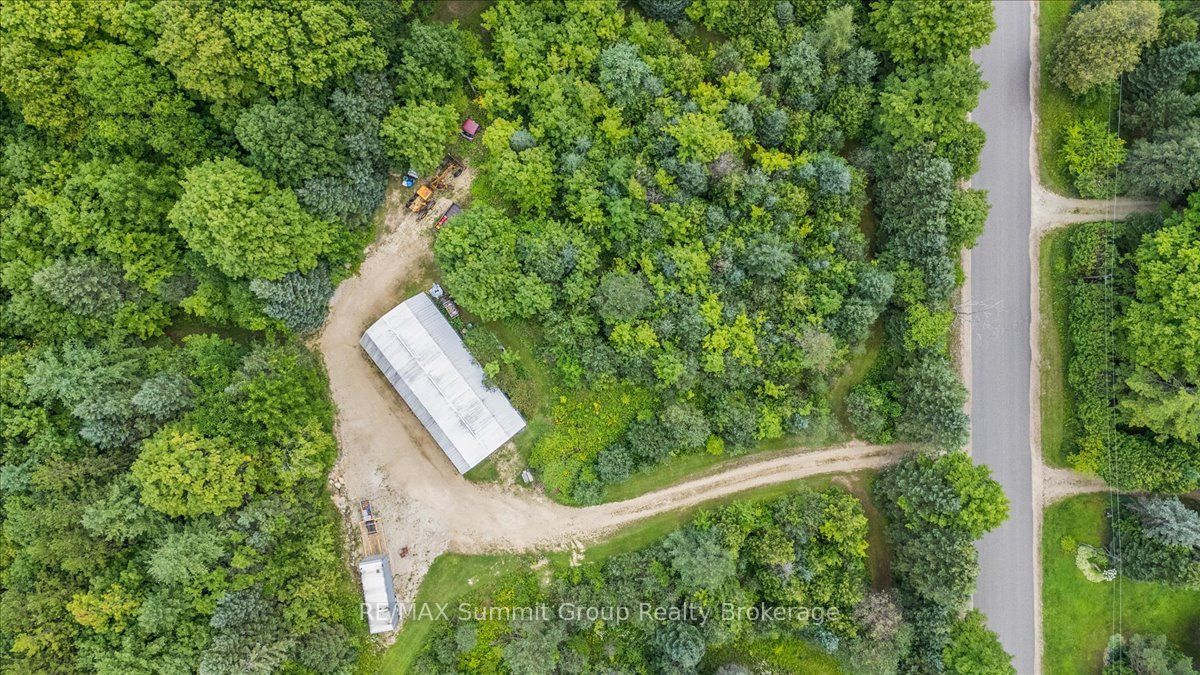 467027 12th Concession B, Grey Highlands, ON N0C 1E0 photo 2