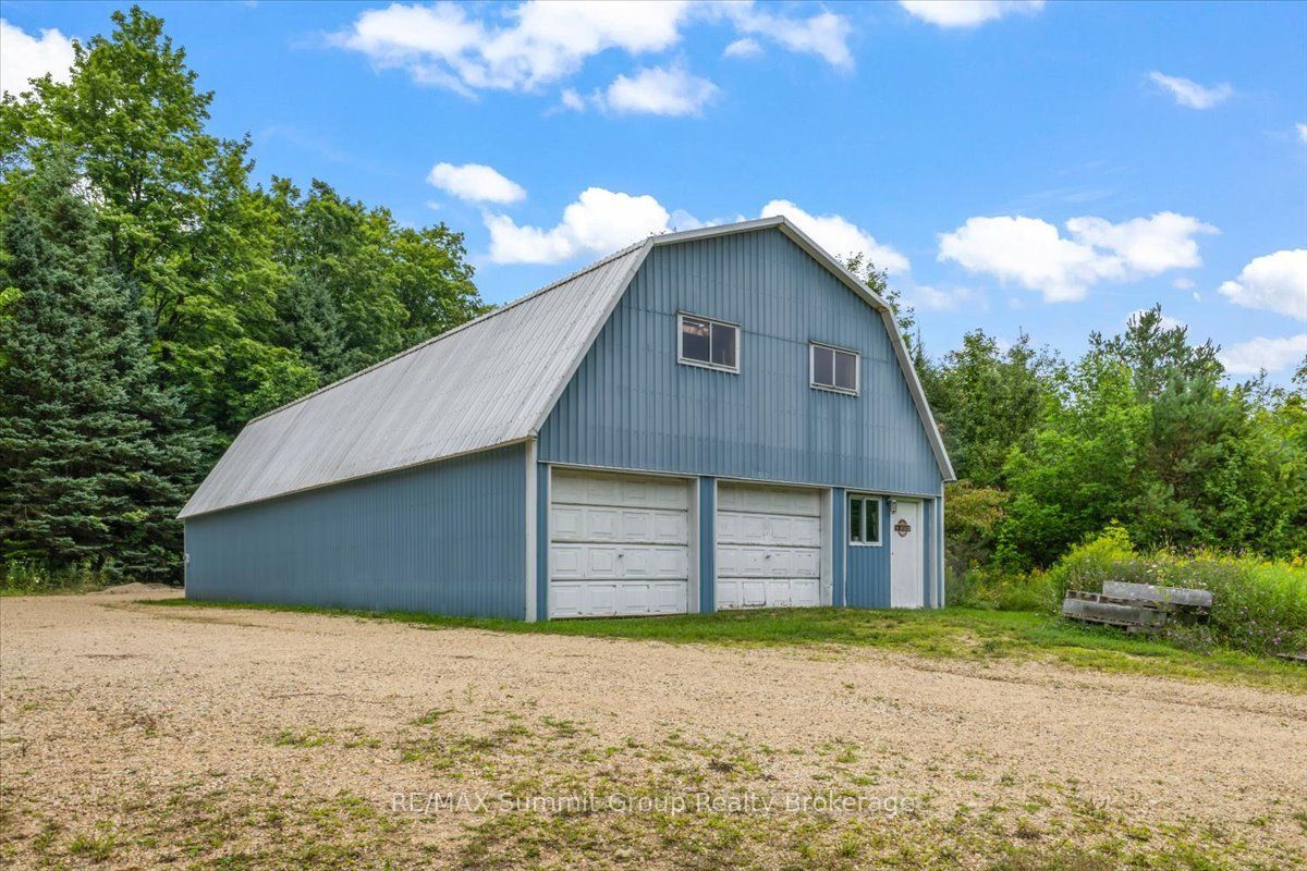 467027 12th Concession B, Grey Highlands, ON N0C 1E0 photo 3