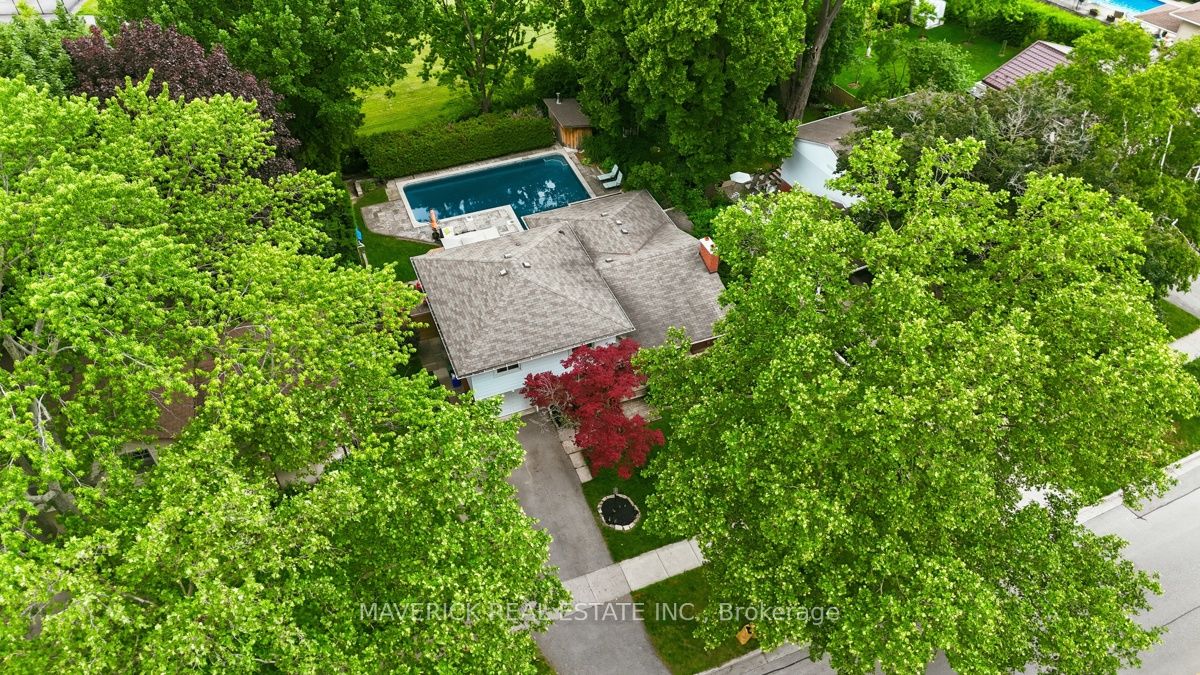 653 Viscount Road, London South, ON N6J 2Y4 photo 2