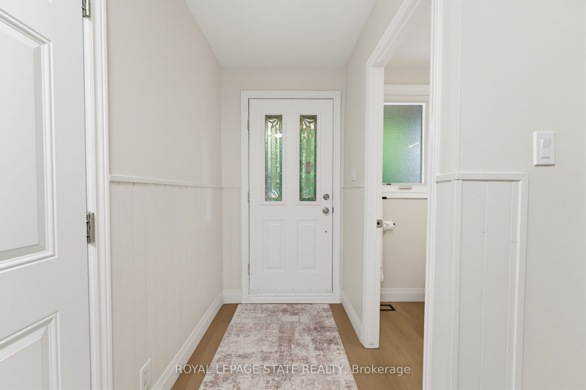 32 Silvervine Drive, Hamilton, ON L8J 1K2 photo 3