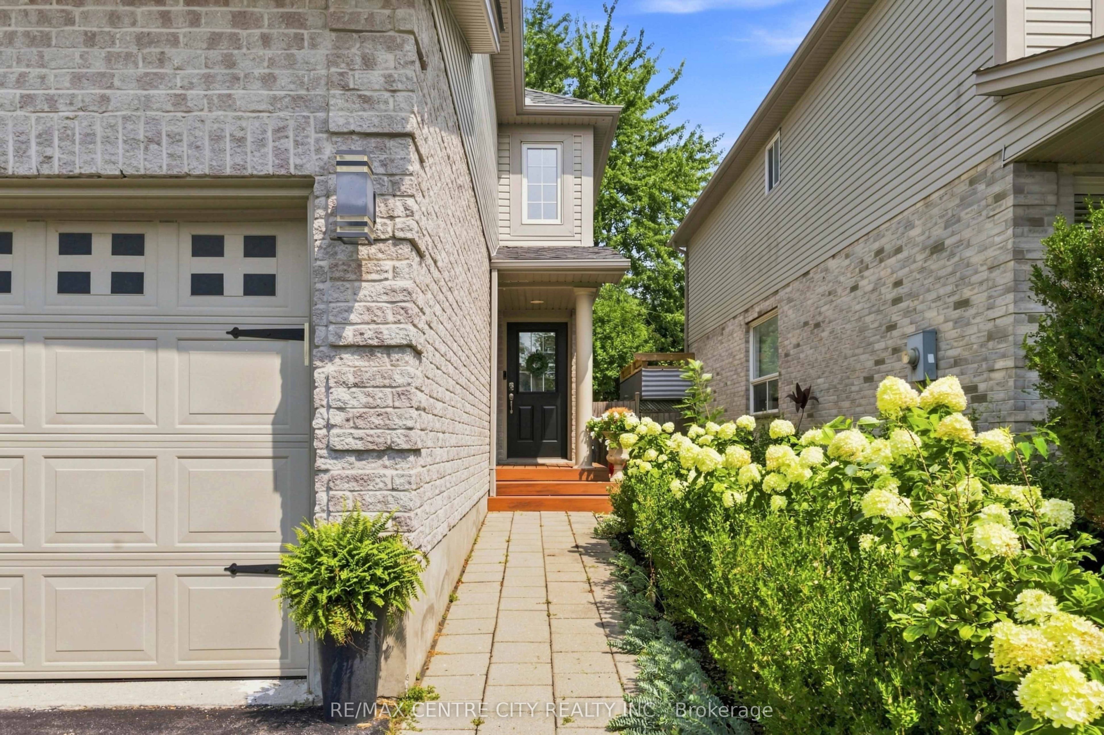 1308 Elson Road, London North, ON N6G 5R2 photo 2