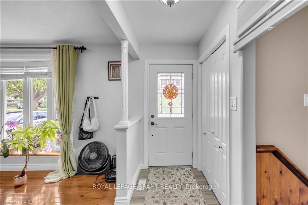 92 Brier Park Road, Brantford, ON N3R 5T4 photo 5