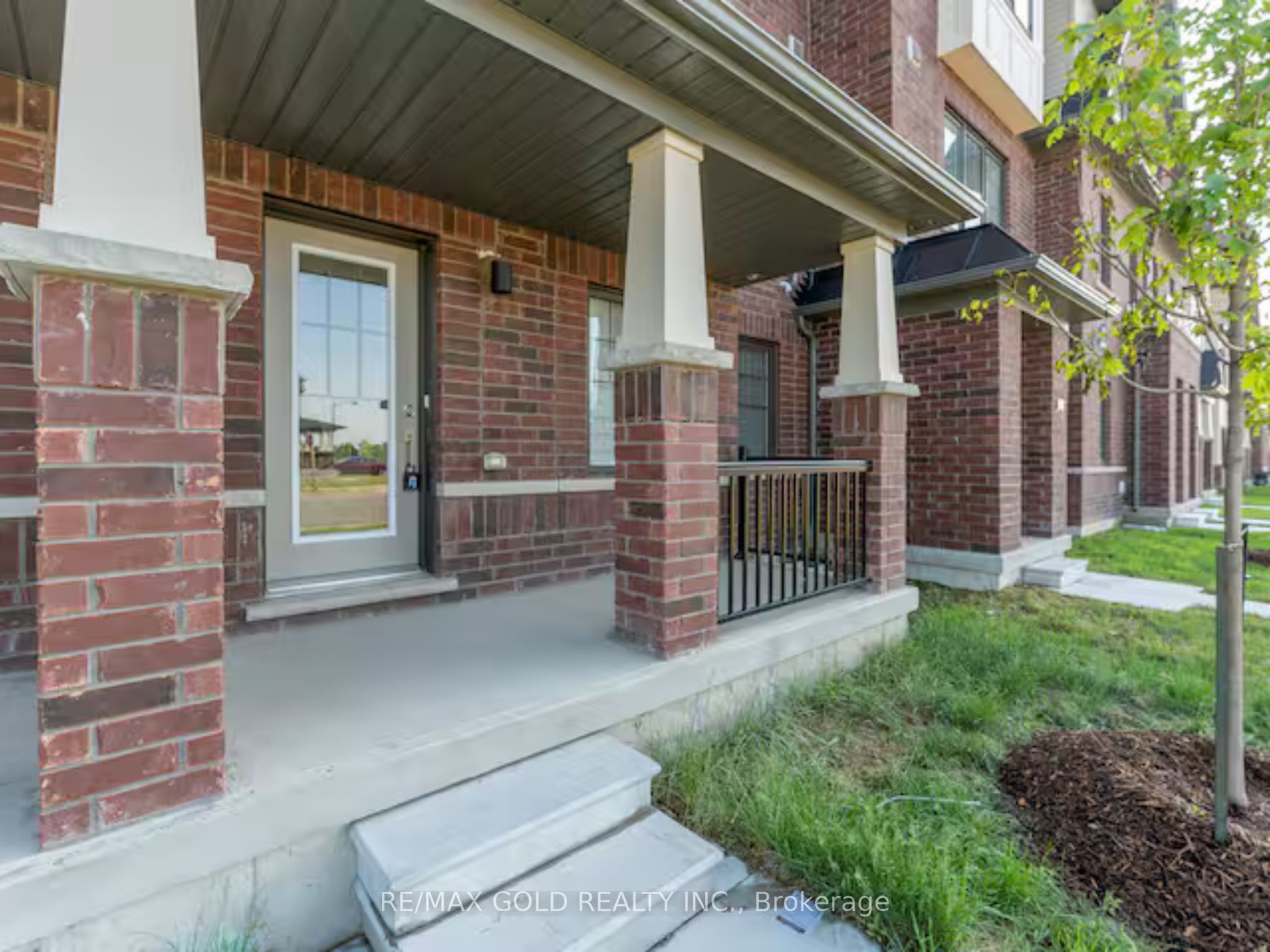 185 Bedrock Drive 13, Hamilton, ON L8J 0M5 photo 2