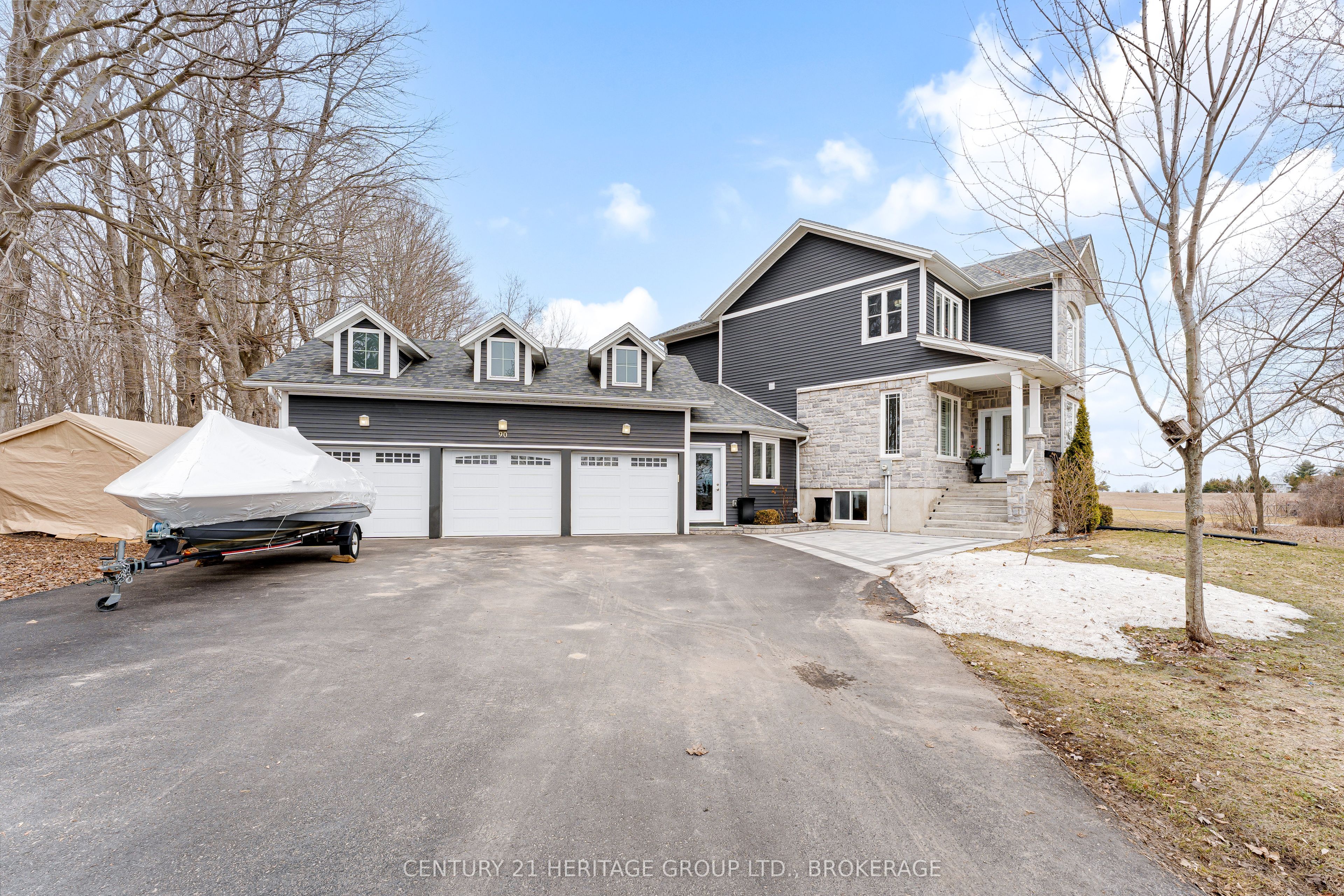 90 Aragon Road, Kingston, ON K0H 1S0