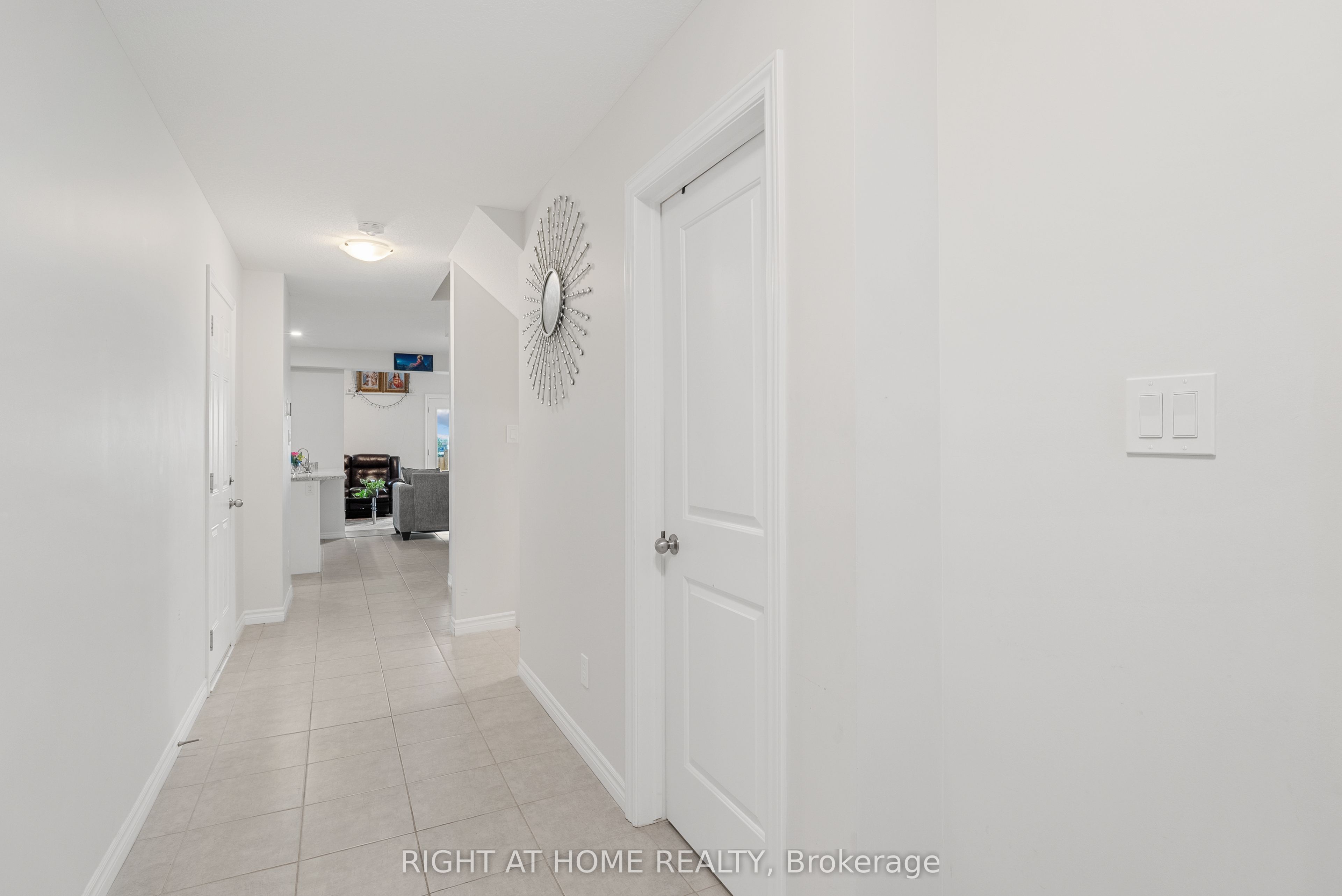 307 Kennington Way, London South, ON N6L 0H4 photo 5