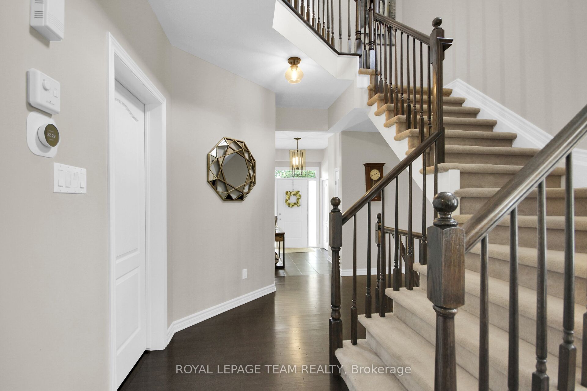 436 Stalwart Crescent, Blossom Park - Airport and Area, ON K1T 0H2 photo 4