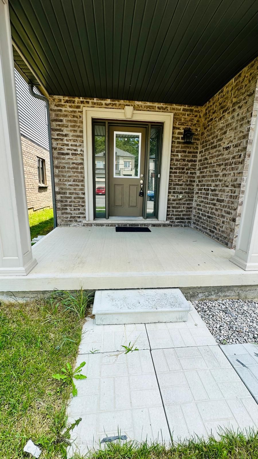 74 Macklin Street, Brantford, ON N3V 0B7 photo 3