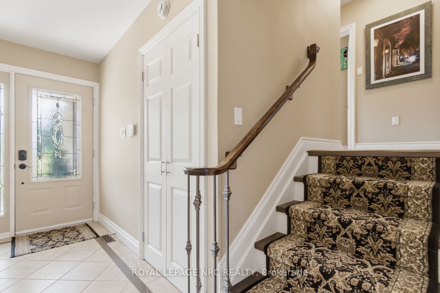 7 king's grant Court W, St. Catharines, ON L2N 2S2 photo 2