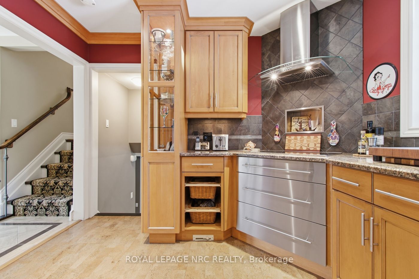 7 king's grant Court W, St. Catharines, ON L2N 2S2 photo 5