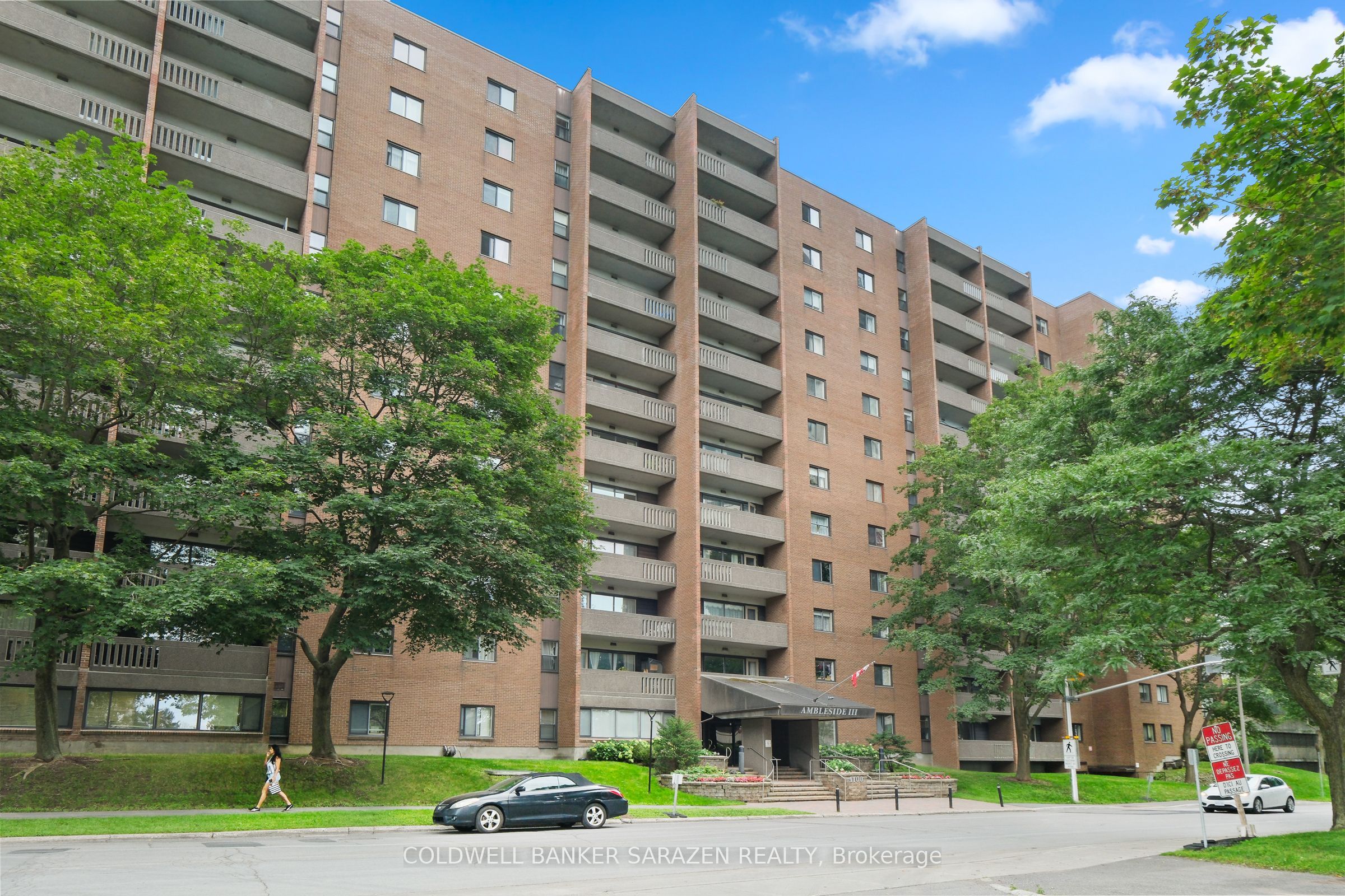 1100 Ambleside Drive 502, Woodroffe, ON K2B 8G6 photo 2
