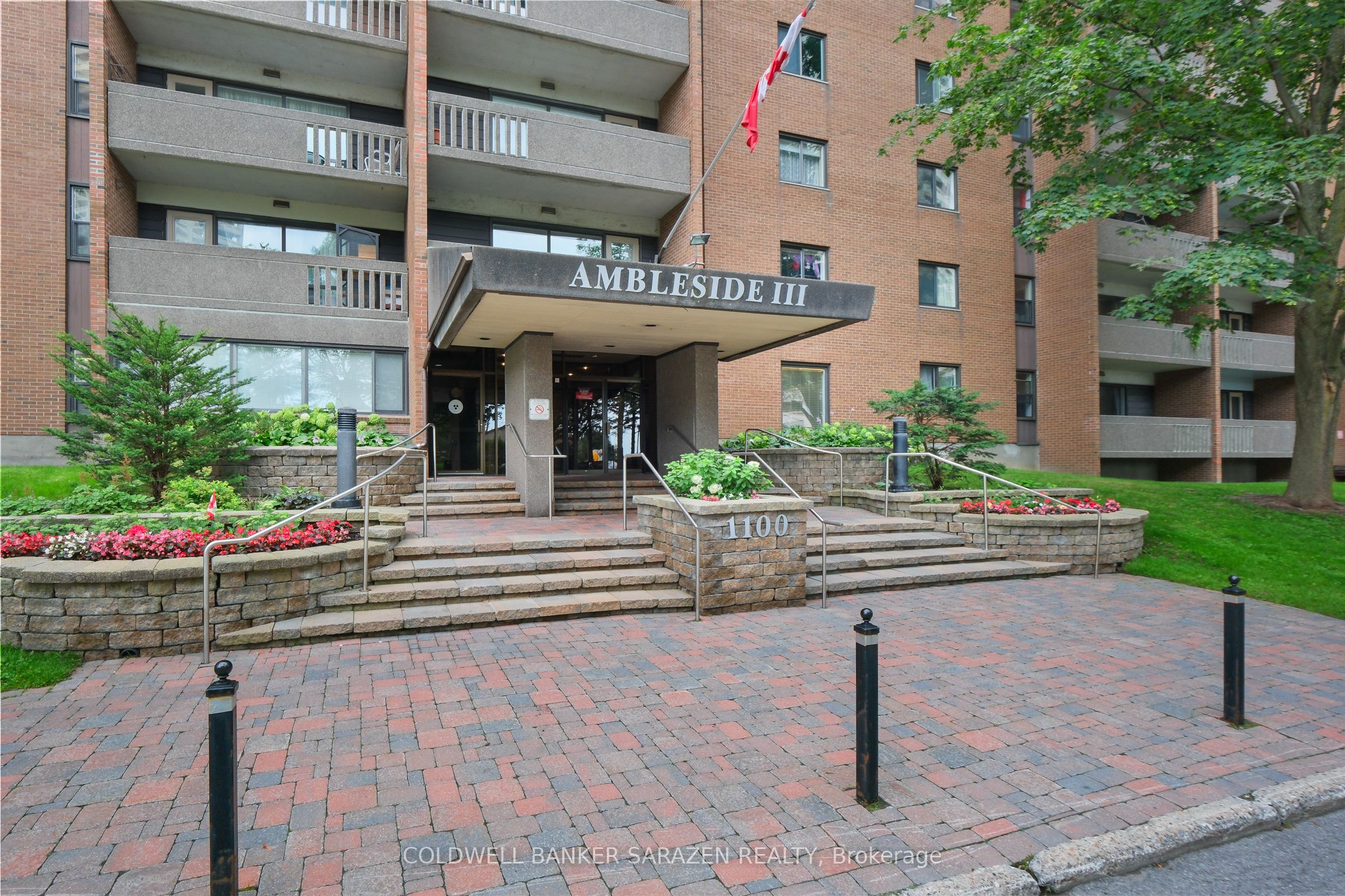 1100 Ambleside Drive 502, Woodroffe, ON K2B 8G6 photo 5
