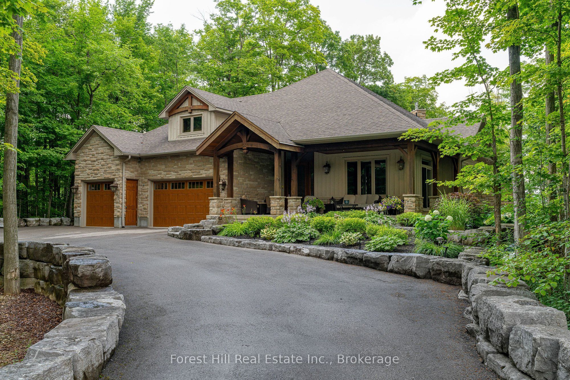 201 Peters Crescent, Grey Highlands, ON N0C 1E0 photo 4