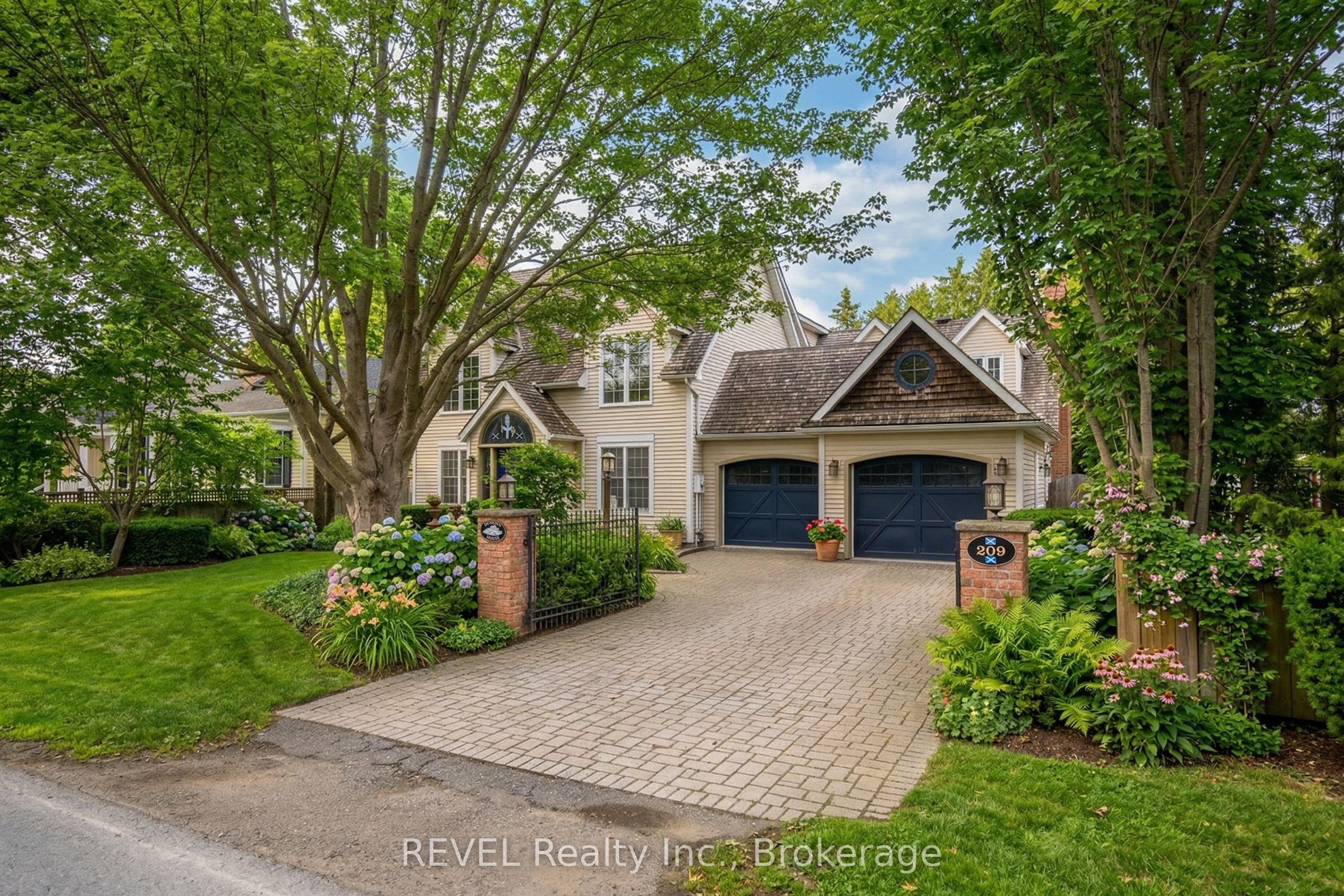 209 JOHN Street, Niagara-on-the-Lake, ON L0S 1J0 photo 4