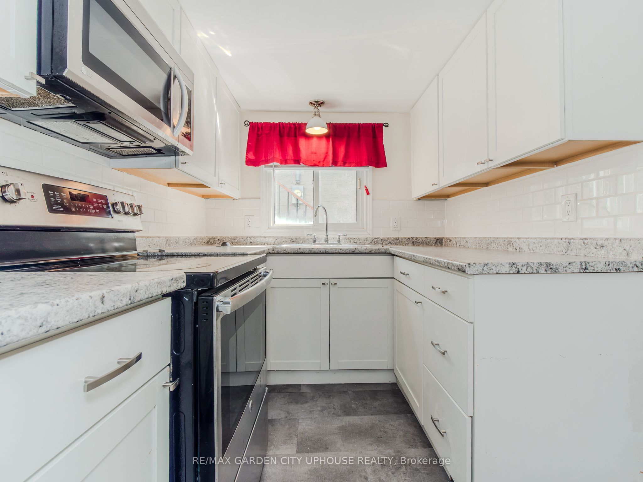 12 Beachaven Drive, St. Catharines, ON L2M 1A4 photo 5