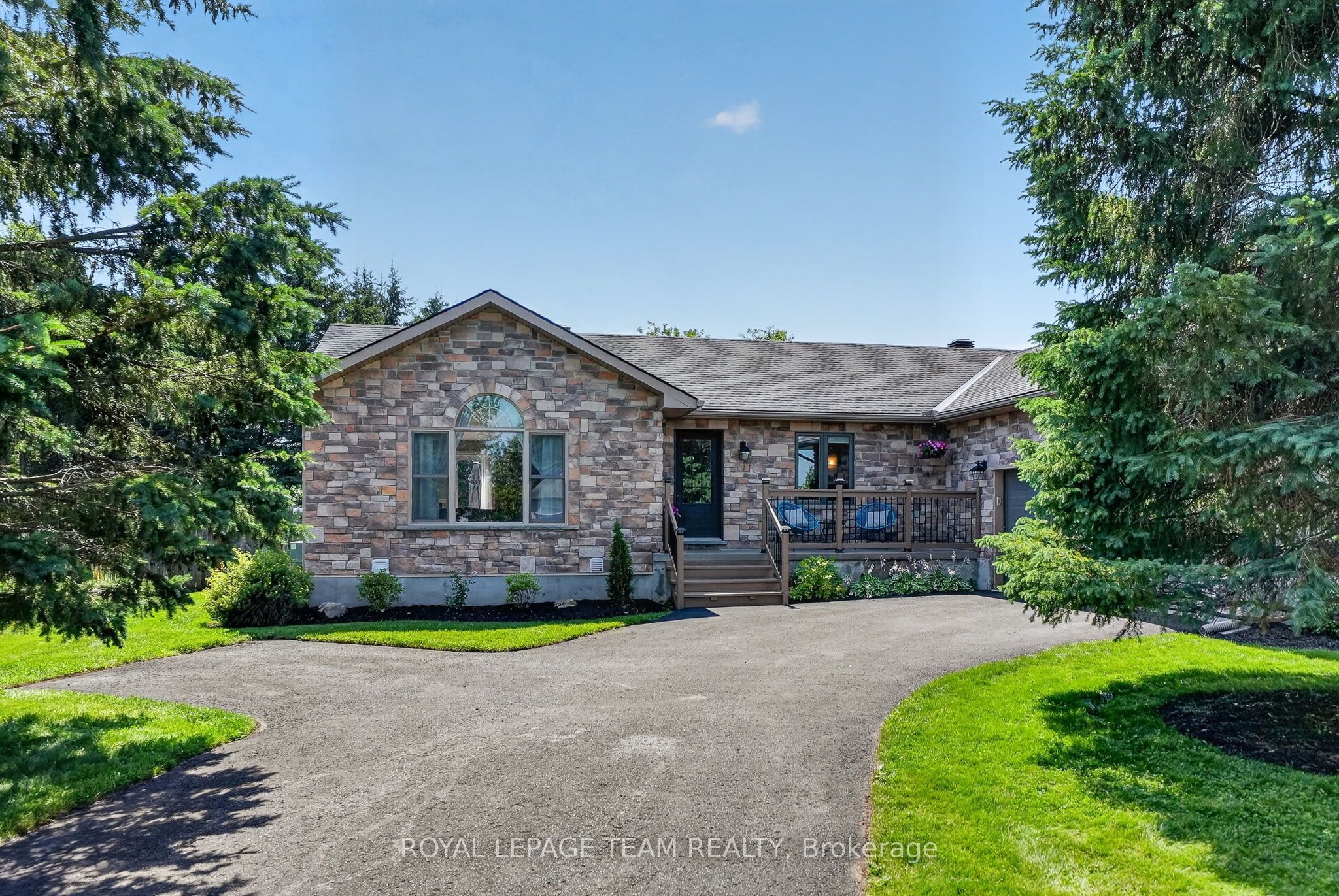1550 Stanleyfield Crescent, Greely - Metcalfe - Osgoode - Vernon and Area, ON K4P 1M7 photo 2