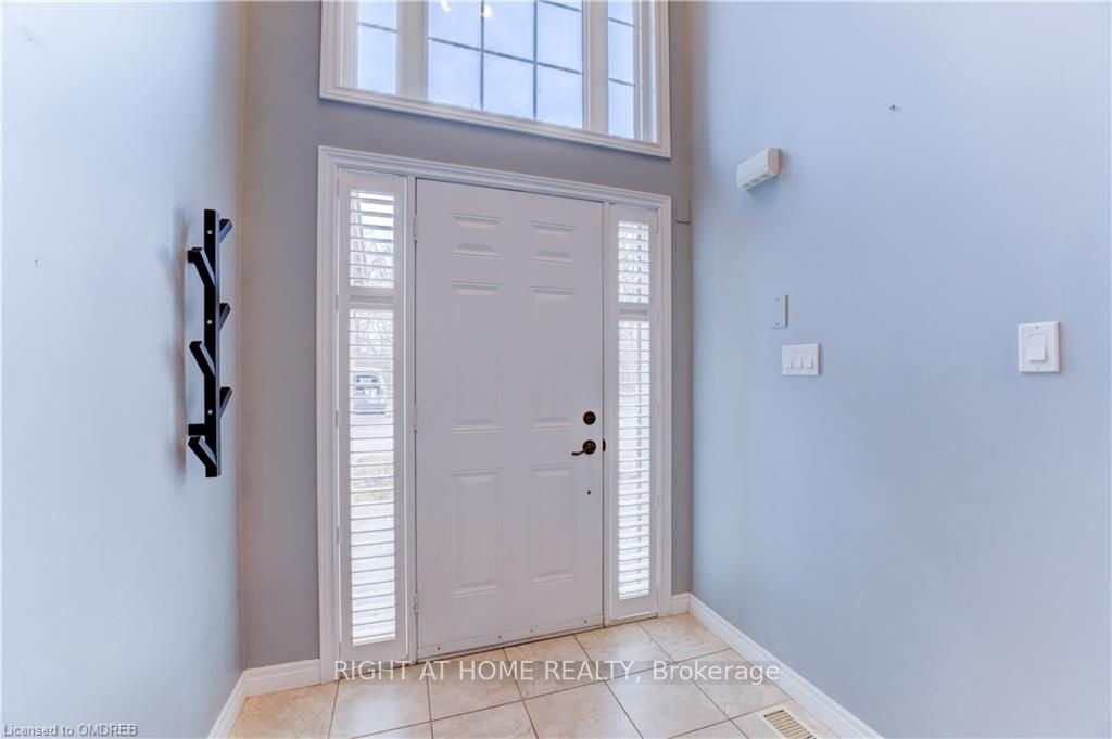 20 Mcconkey Crescent 60, Brantford, ON N3S 0B8 photo 3