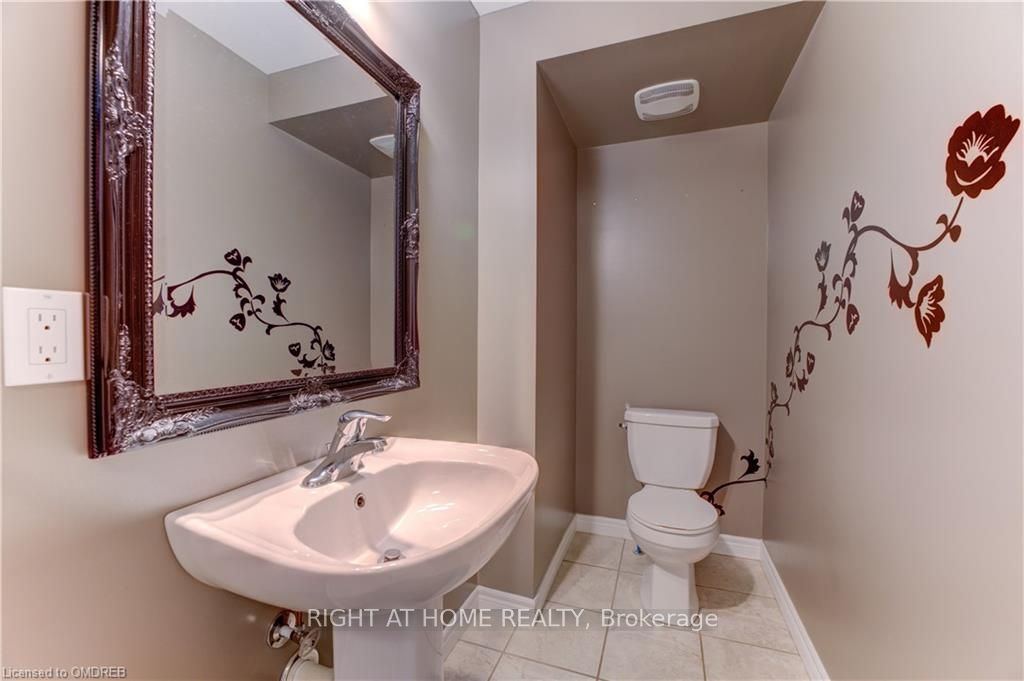 20 Mcconkey Crescent 60, Brantford, ON N3S 0B8 photo 4