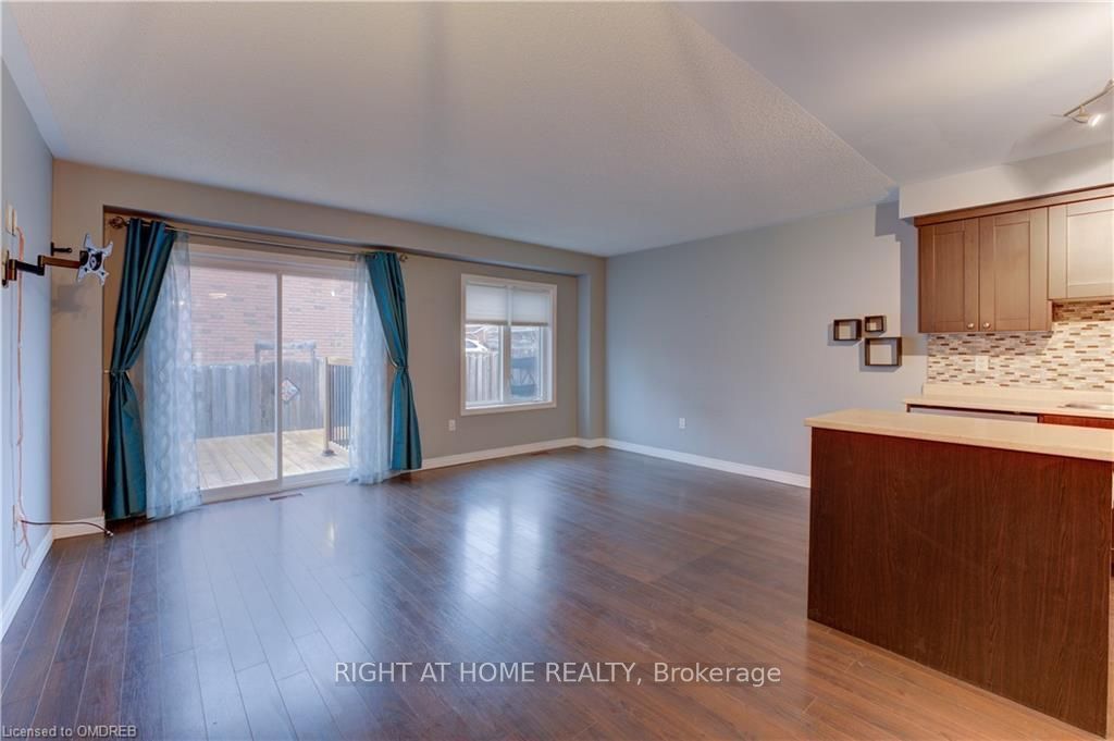 20 Mcconkey Crescent 60, Brantford, ON N3S 0B8 photo 5