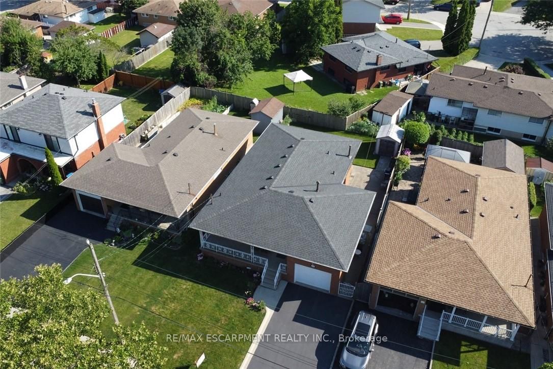 36 Abbington Drive, Hamilton, ON L9C 4R3 photo 2