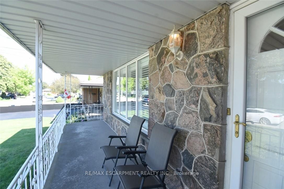 36 Abbington Drive, Hamilton, ON L9C 4R3 photo 5