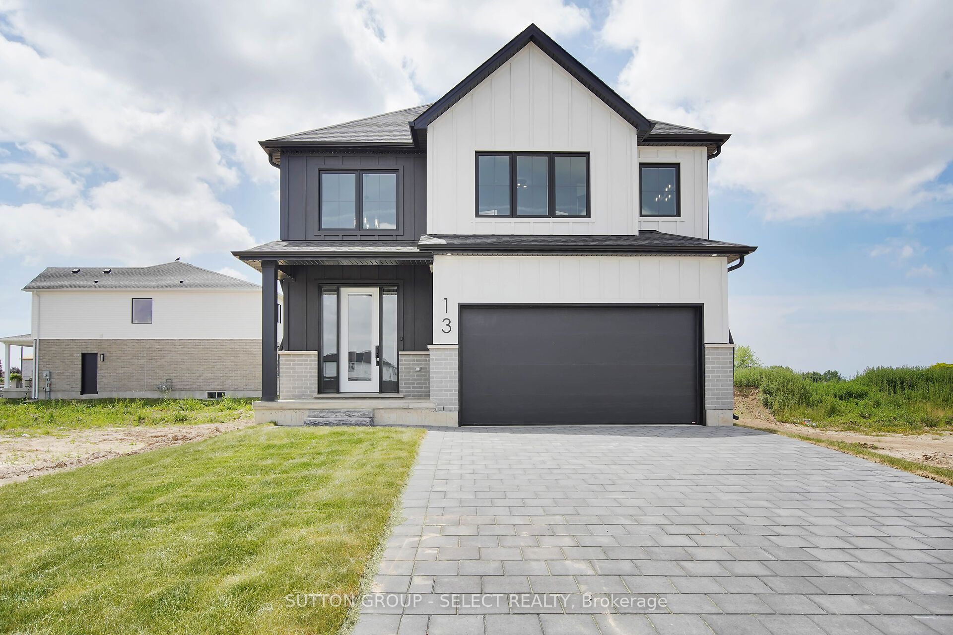 42 Lucas Road, St. Thomas, ON N5R 0M1