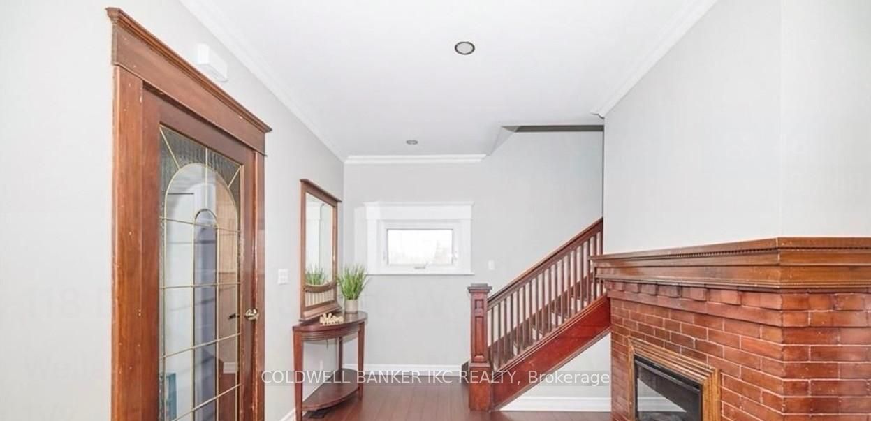 118 Denistoun Street, Welland, ON L3C 1V2 photo 2
