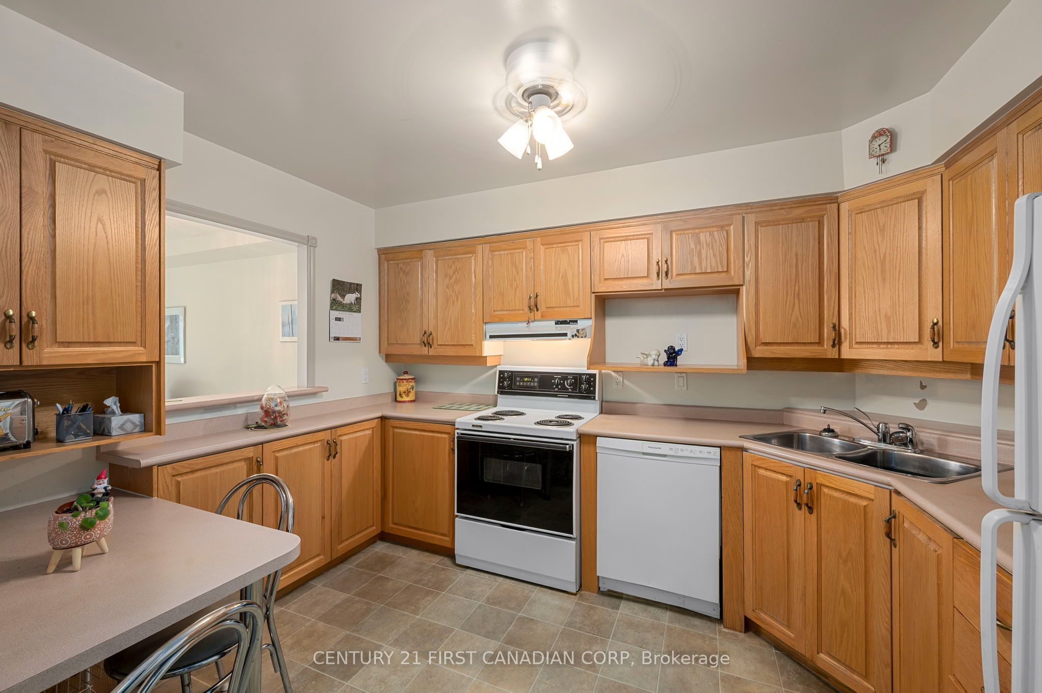 511 Gainsborough Road 307, London North, ON N6G 4Z5 photo 5