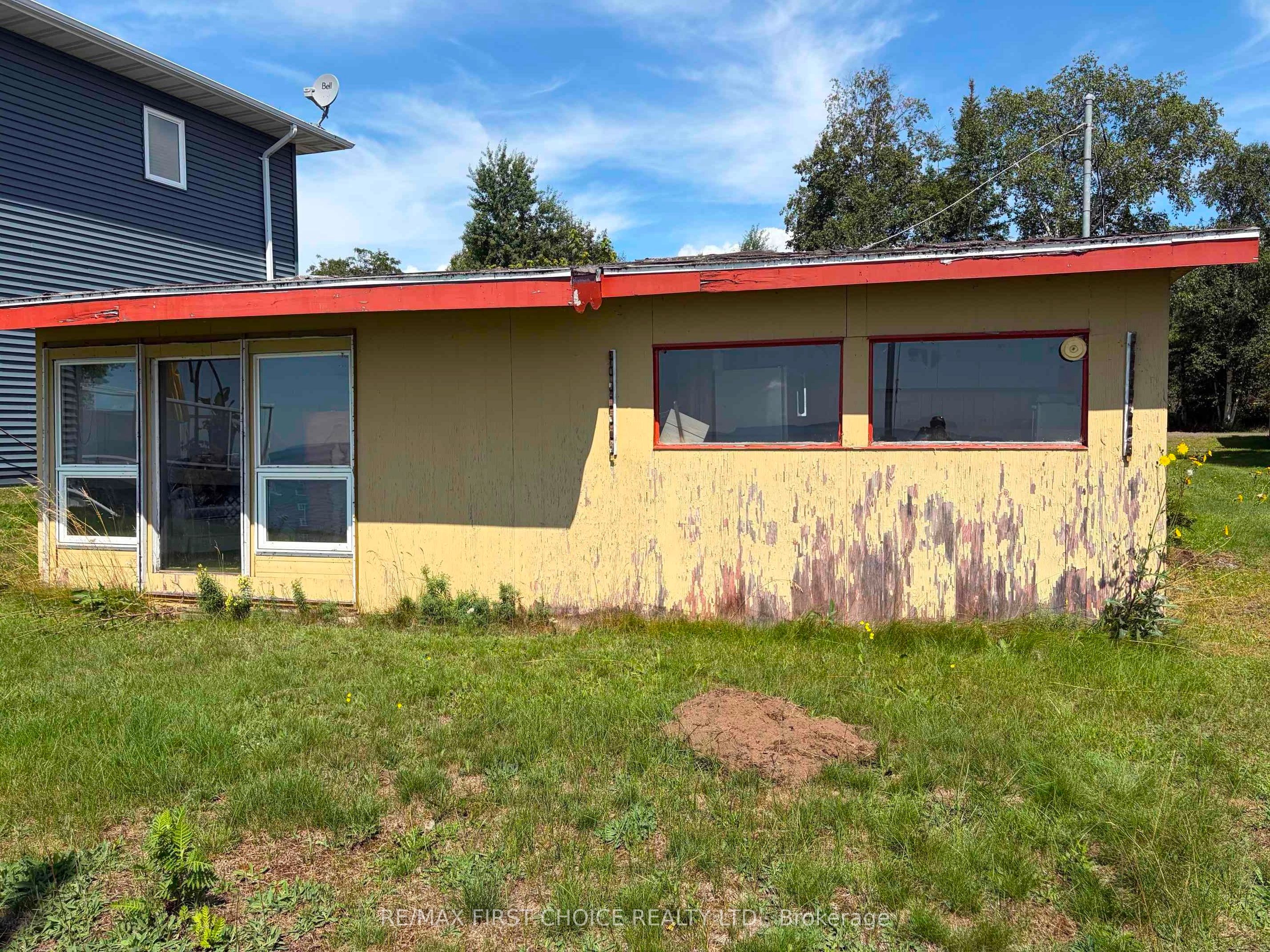 641 Pebbly Beach Road, Shuniah, ON P7A 0X6 photo 2