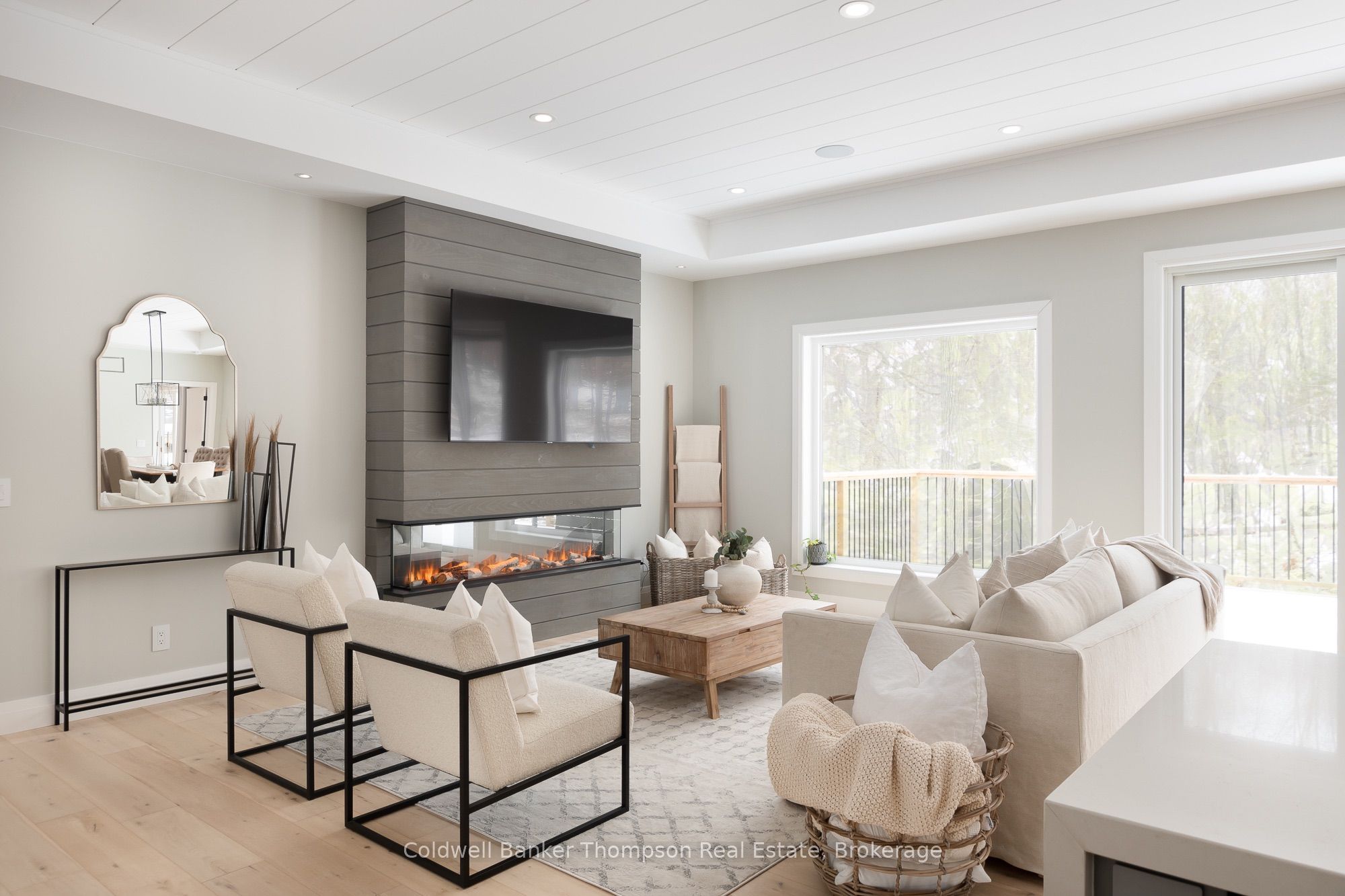 14 Mackenzie Drive, Huntsville, ON P1H 0A1