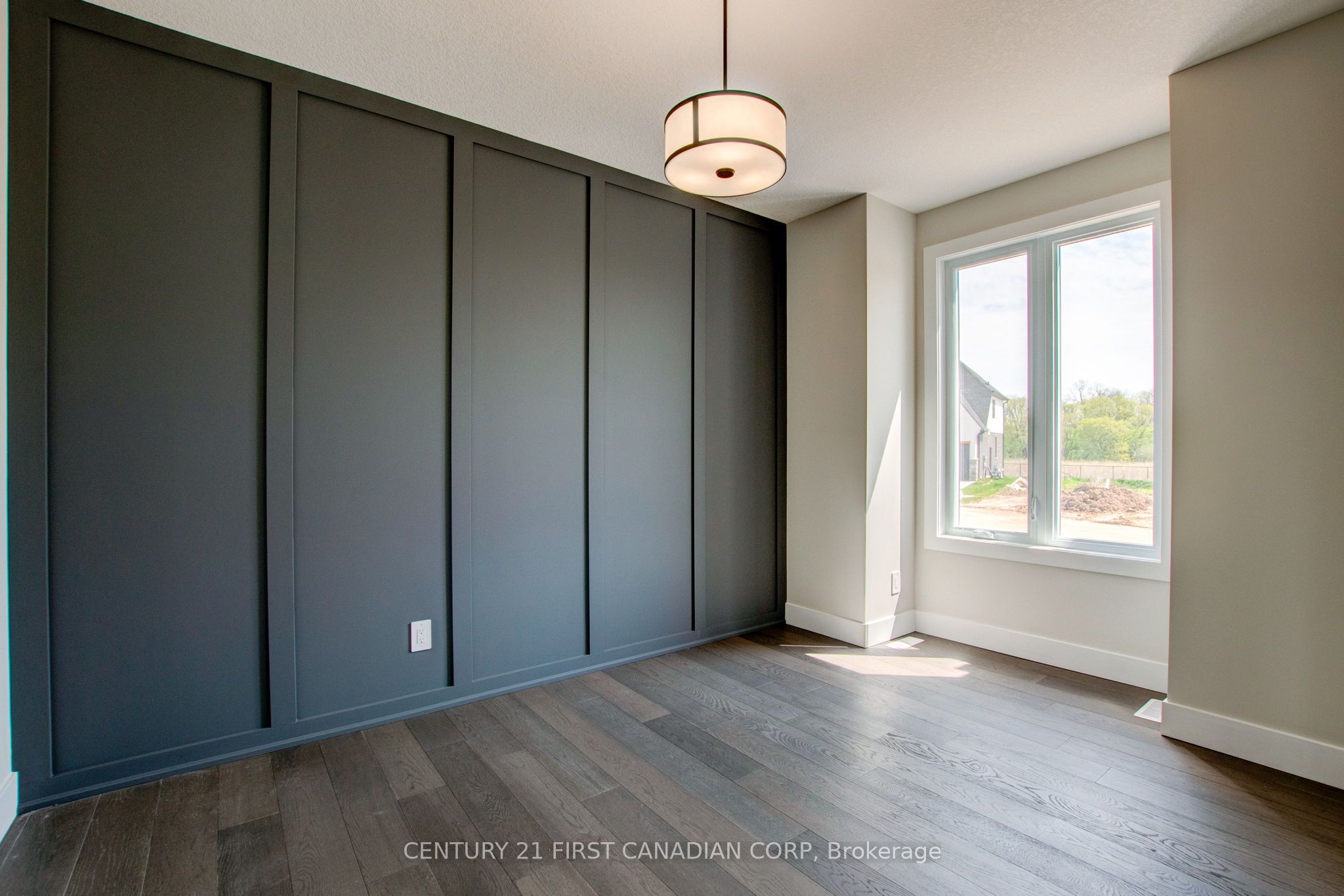 100 ASPEN Circle, Thames Centre, ON N0M 2P0 photo 4