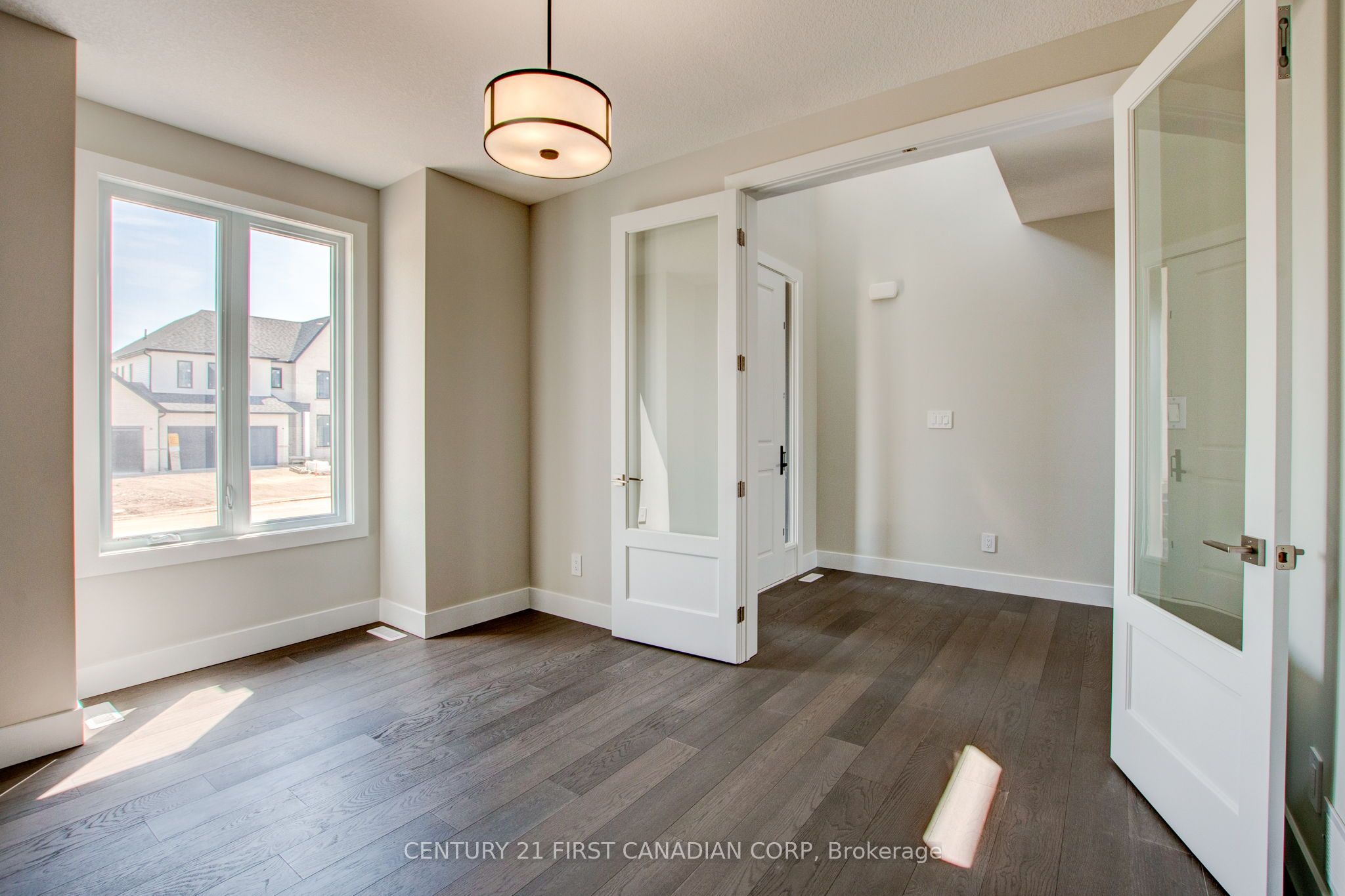 100 ASPEN Circle, Thames Centre, ON N0M 2P0 photo 5