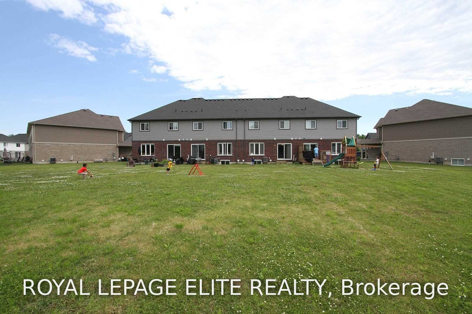 8025 Cole Court, Niagara Falls, ON L2G 0H8 photo 4