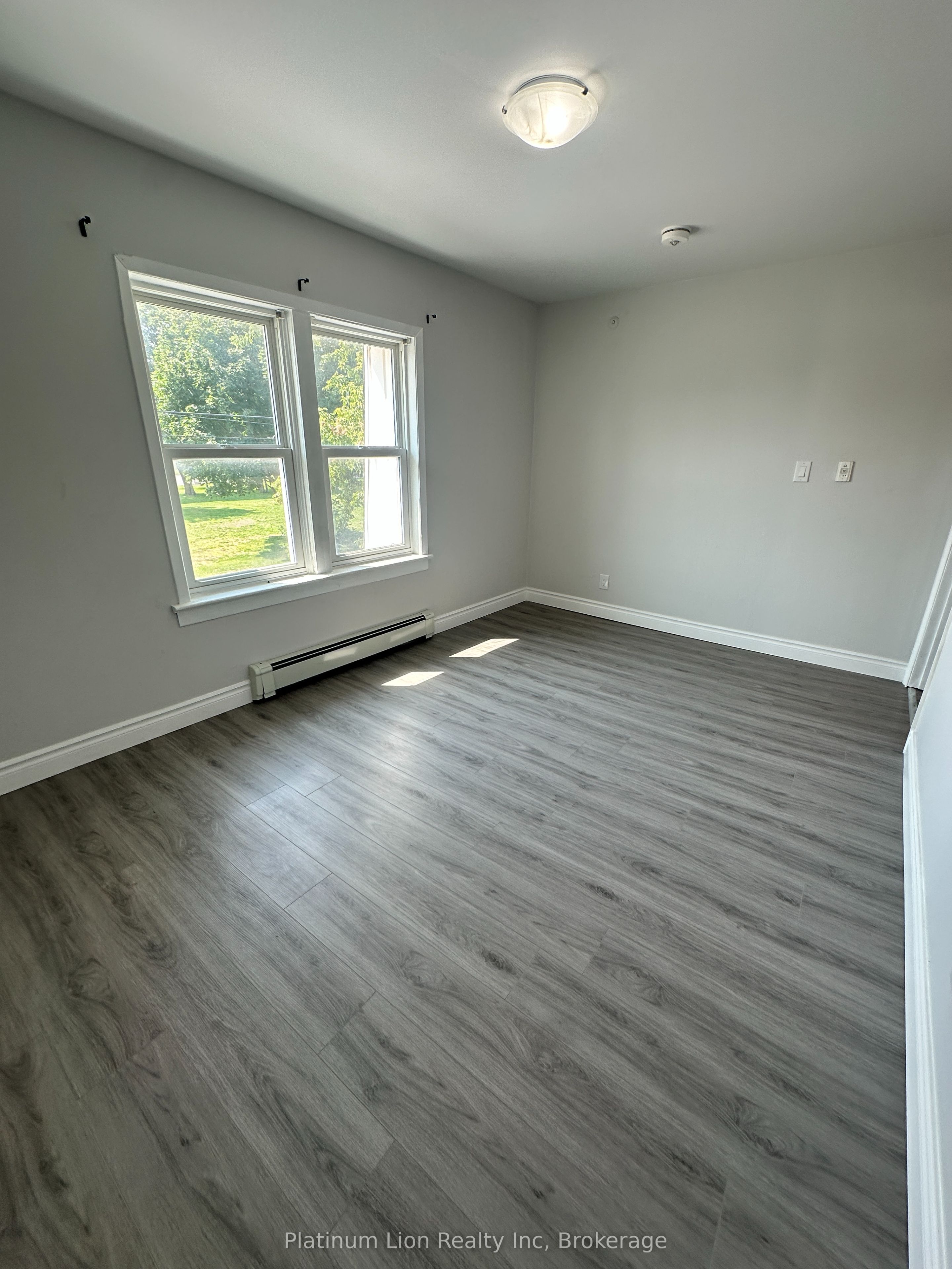 68 Fraser Street 4, Port Colborne, ON L3K 1E3 photo 3