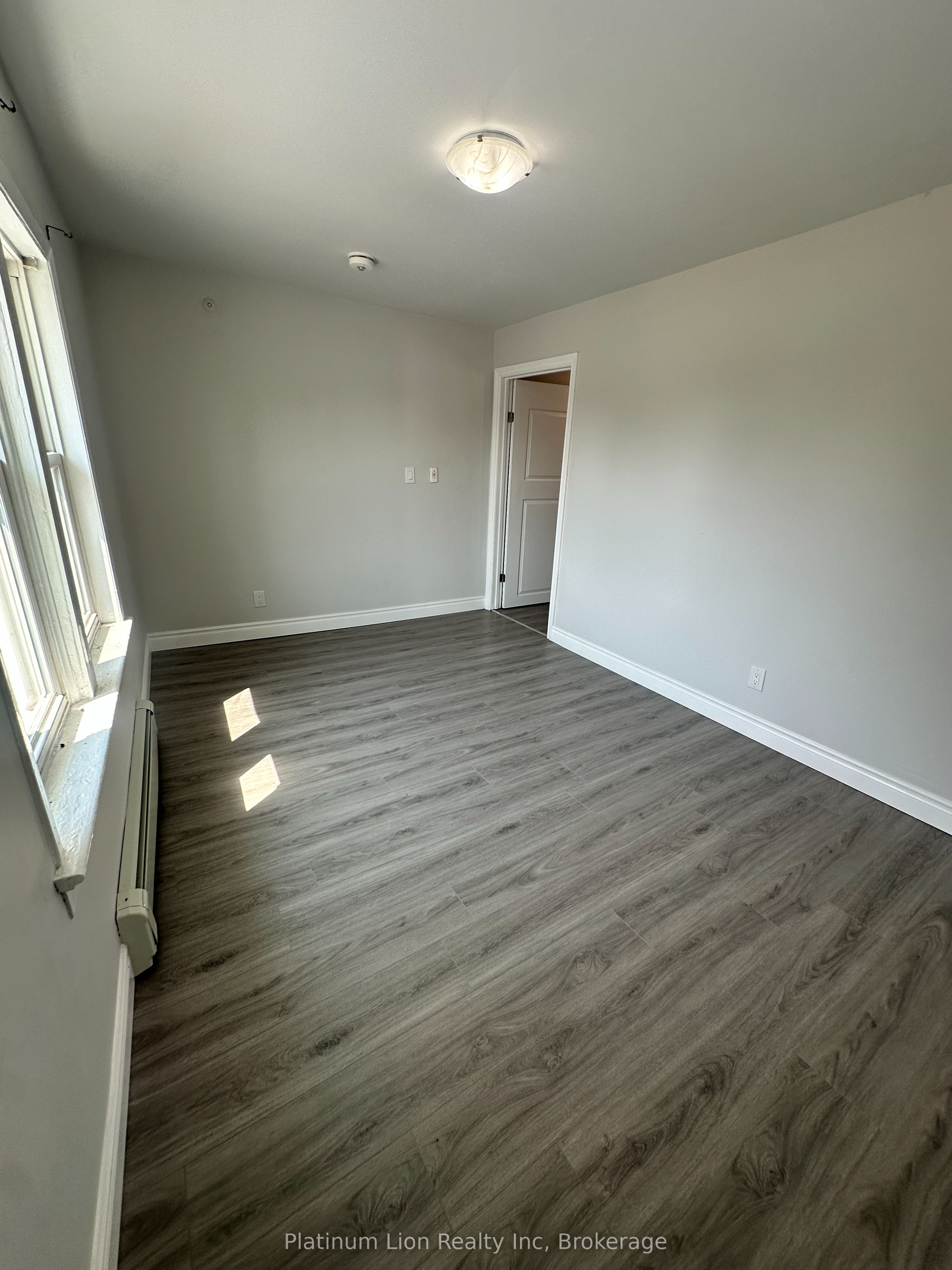68 Fraser Street 4, Port Colborne, ON L3K 1E3 photo 4
