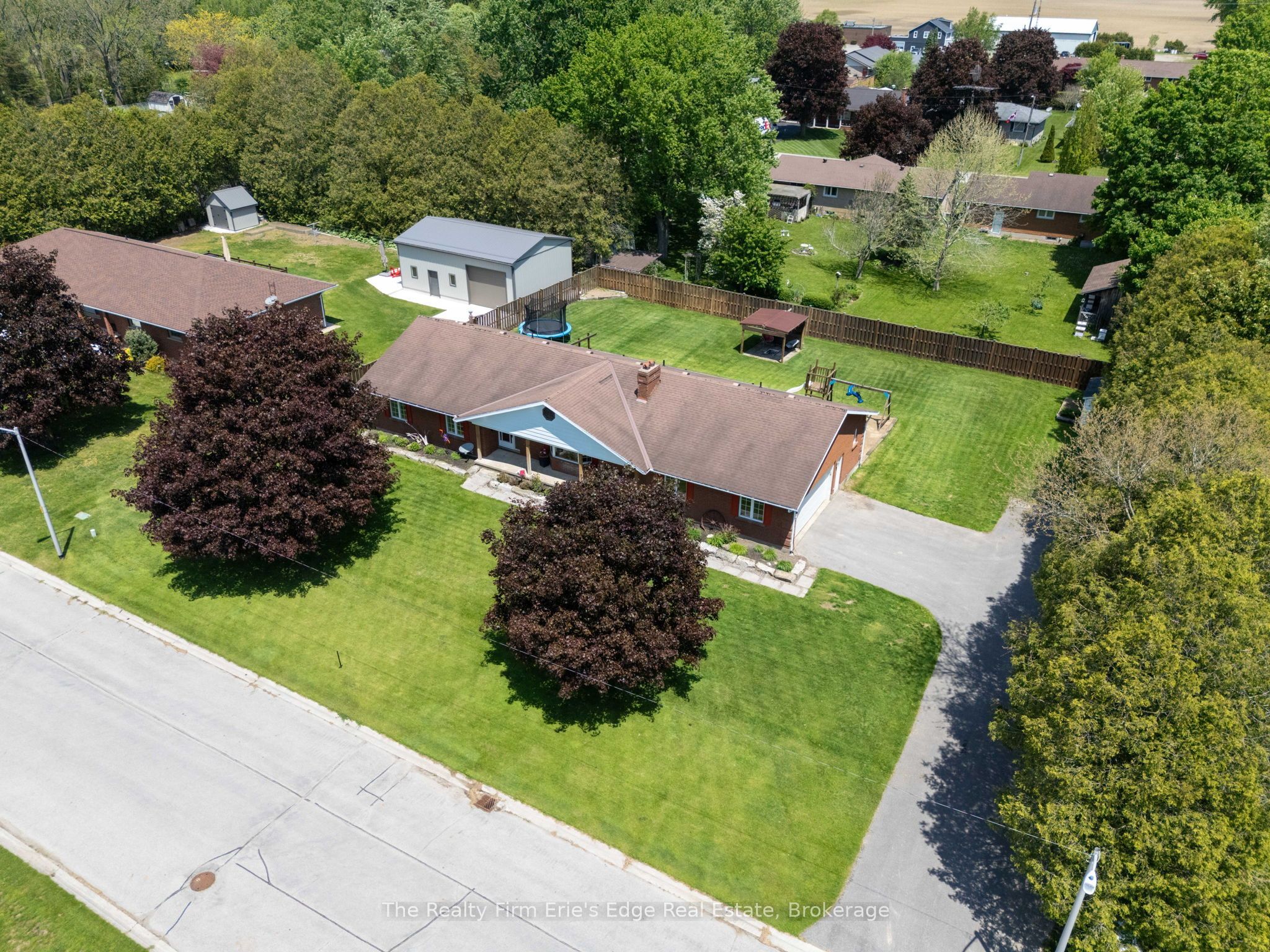 8 Causyn Avenue, Norfolk, ON N0E 1G0 photo 3